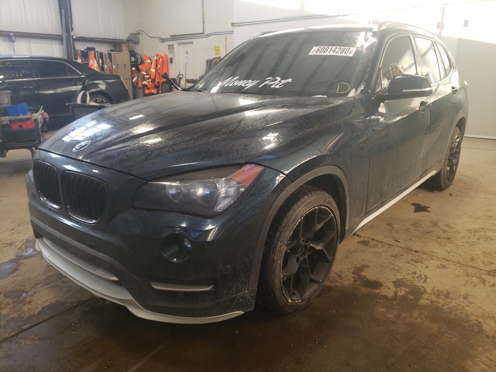 Photo 2 from auction – 2015 BMW X1 XDRIVE2 with VIN WBAVL1C55FVY26670