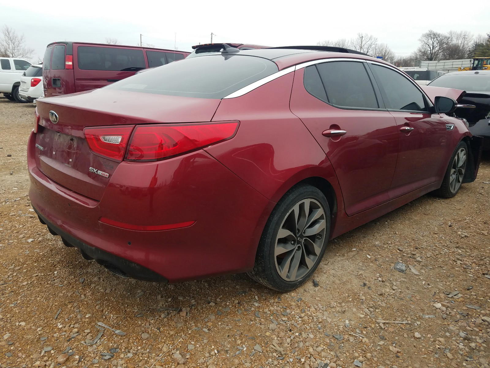 Photo 4 from auction – 2015 KIA OPTIMA SX with VIN 5XXGR4A66FG407889