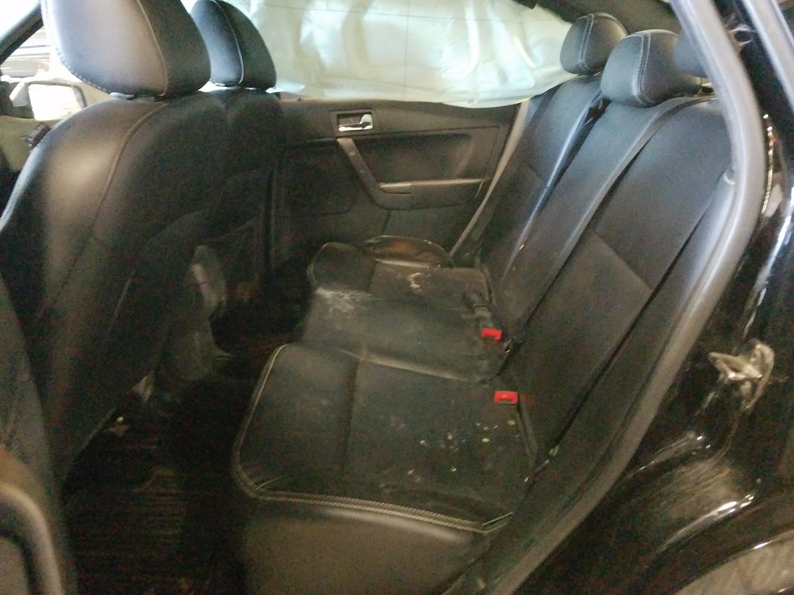 Photo 6 from auction – 2010 FORD FOCUS SEL with VIN 1FAHP3HN3AW225453