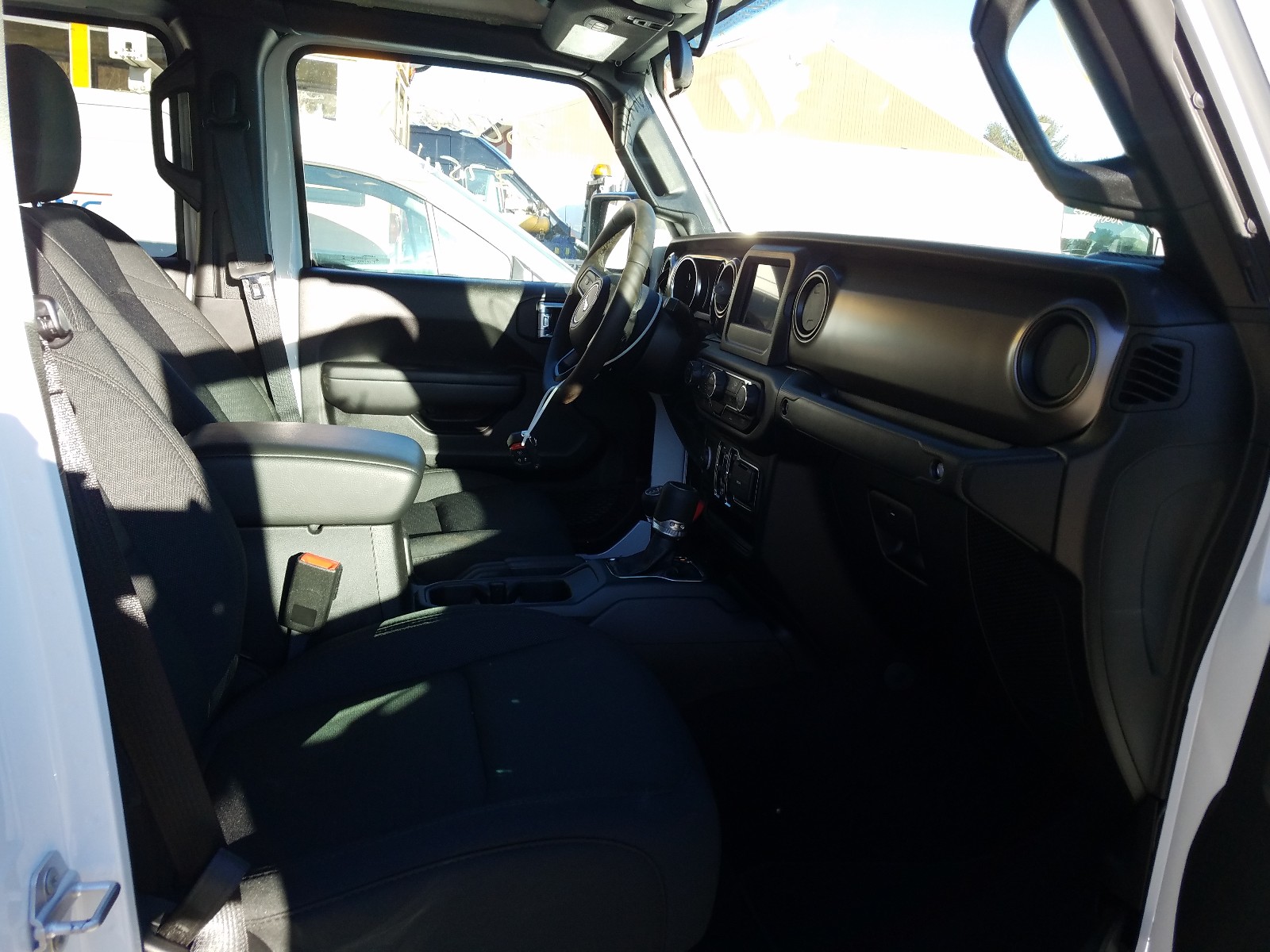 Фото 5 с аукциона – 2021 JEEP GLADIATOR с VIN 1C6HJTAG8ML506796