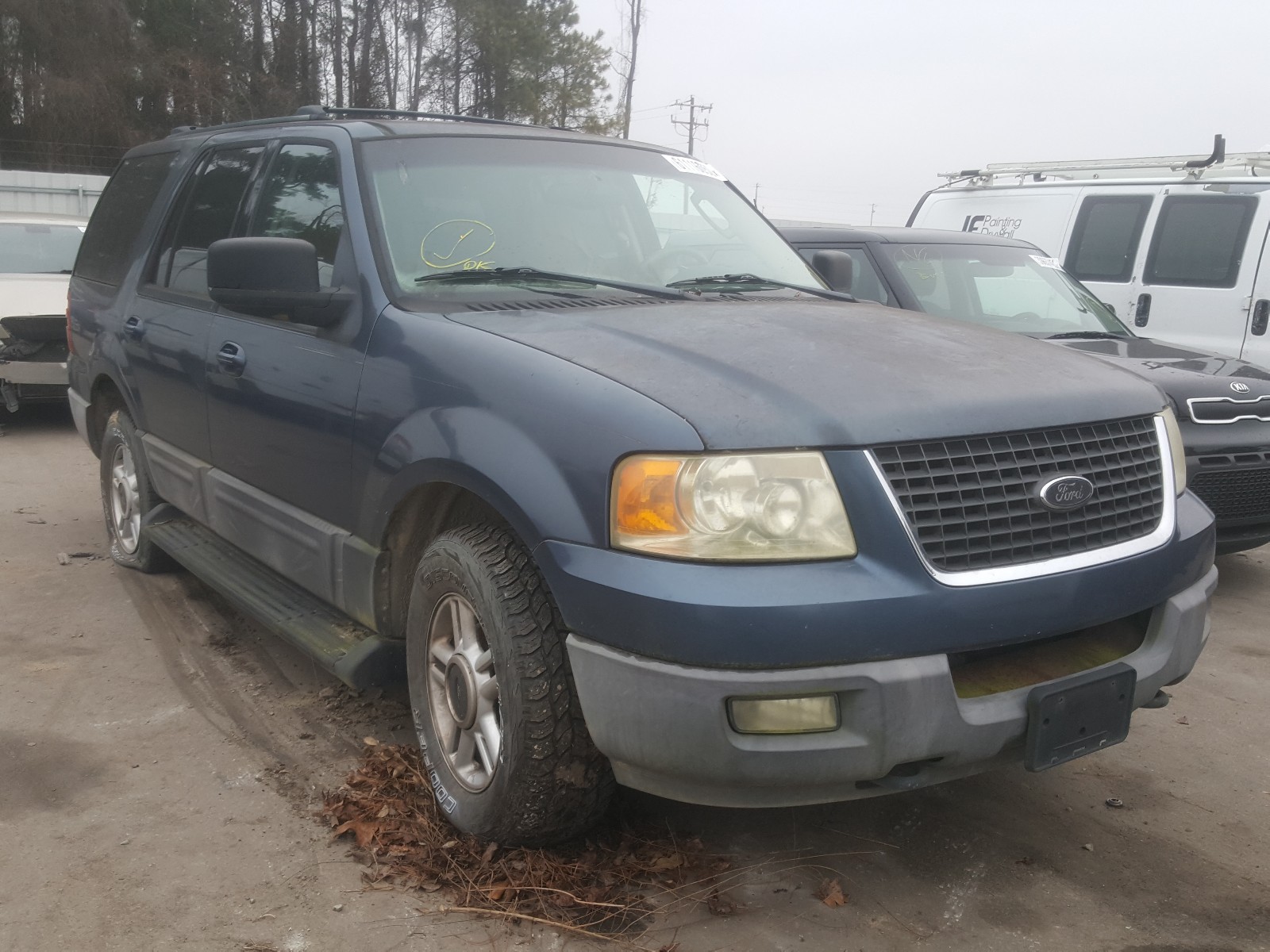 FORD EXPEDITION 2003 مع رقم تعريف المركبة 1FMPU16L43LA12127 - صورة من المزاد