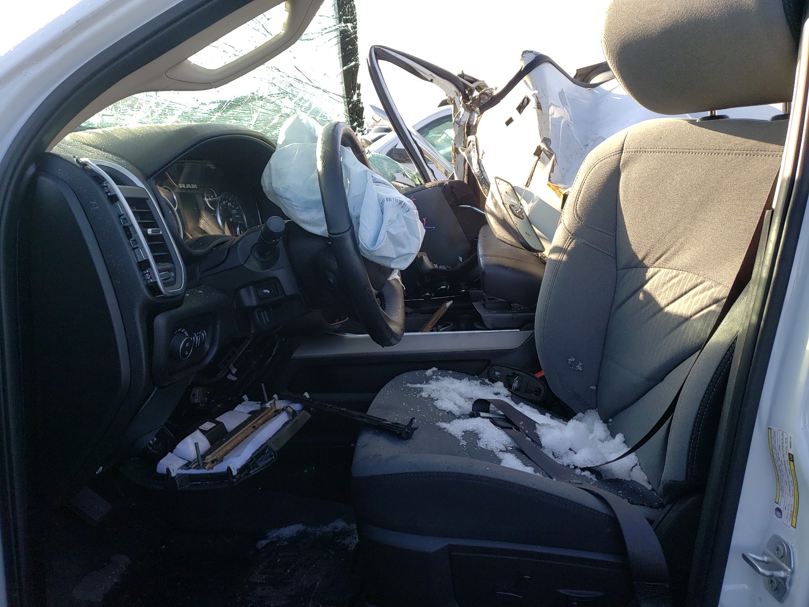 Photo 5 from auction – 2019 RAM 2500 BIG H with VIN 3C6UR5MLXKG623110