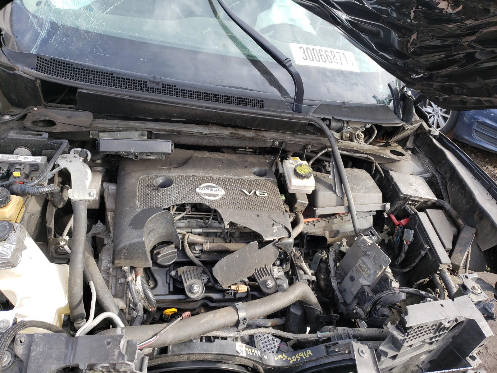 Photo 7 from auction – 2013 NISSAN PATHFINDER with VIN 5N1AR2MM7DC613199