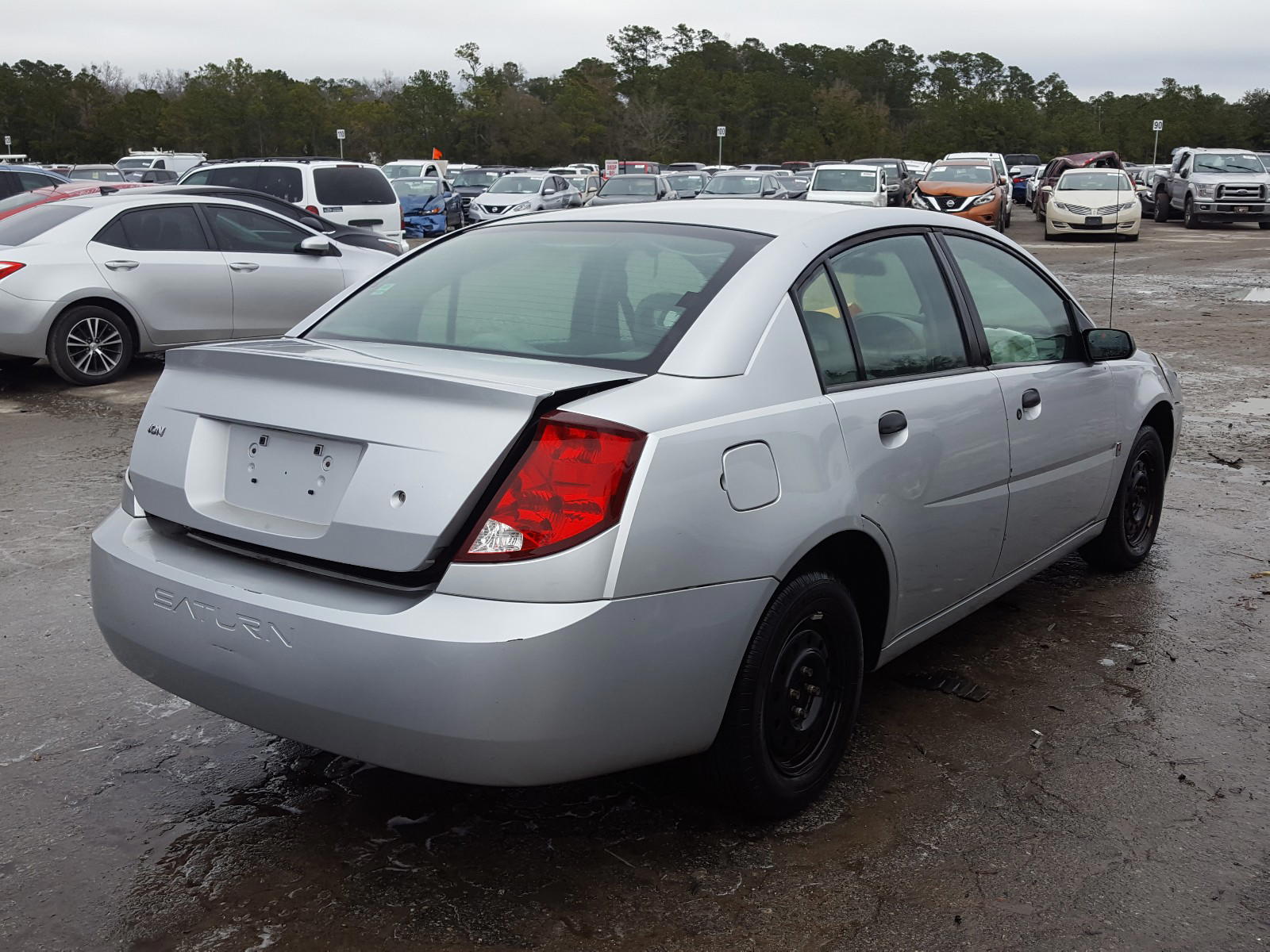 Photo 4 from auction – 2005 SATURN ION LEVEL with VIN 1G8AG52F85Z163183