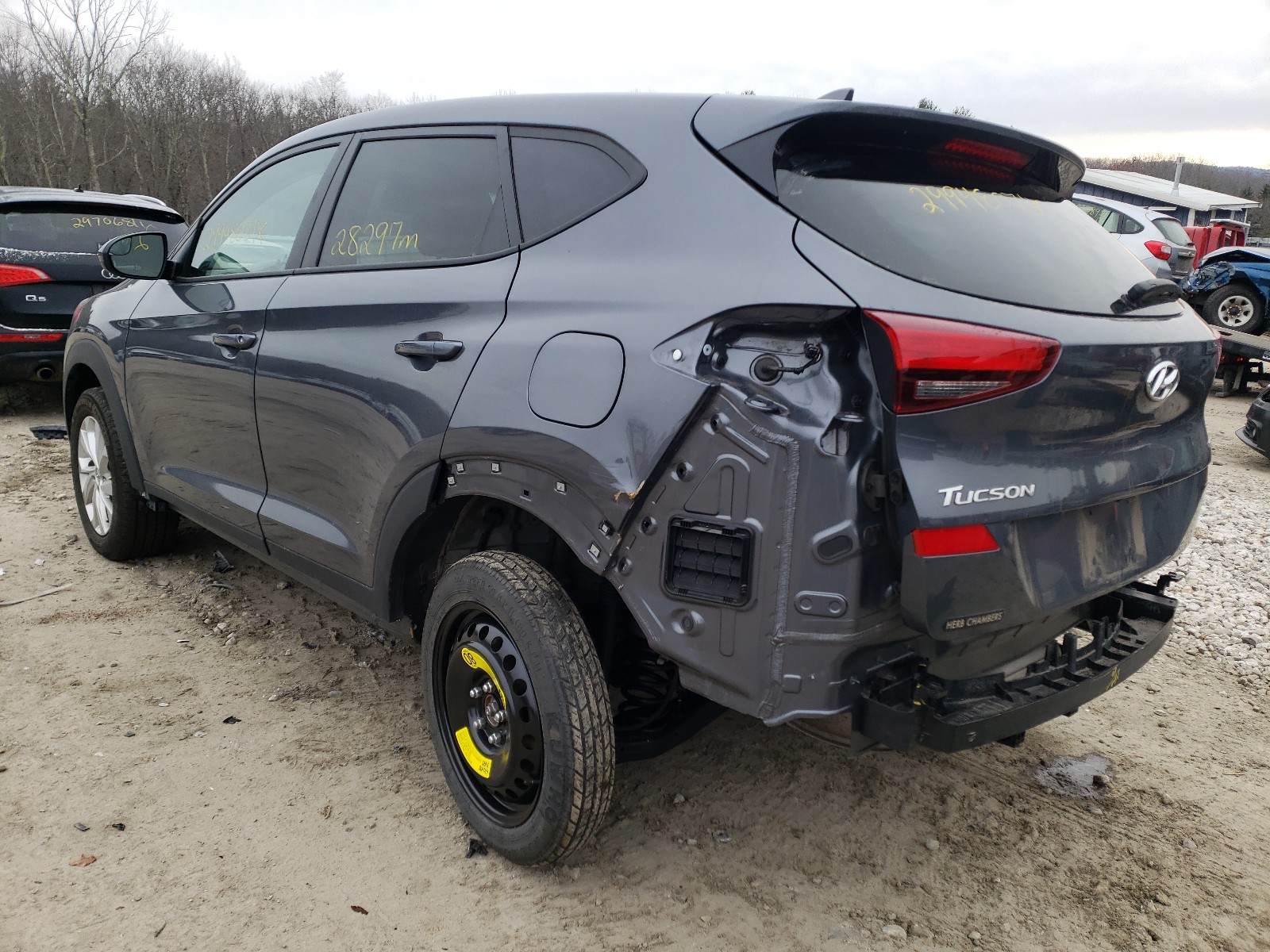 Photo 3 from auction – 2019 HYUNDAI TUCSON SE with VIN KM8J2CA4XKU979728