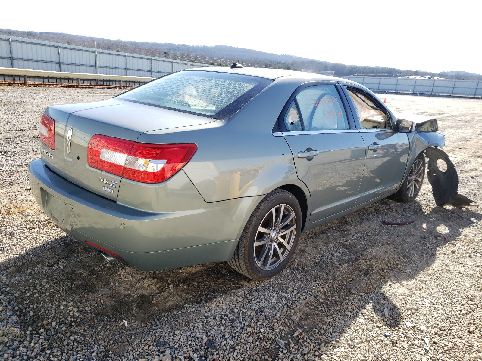 Photo 4 from auction – 2008 LINCOLN MKZ with VIN 3LNHM28T68R655515