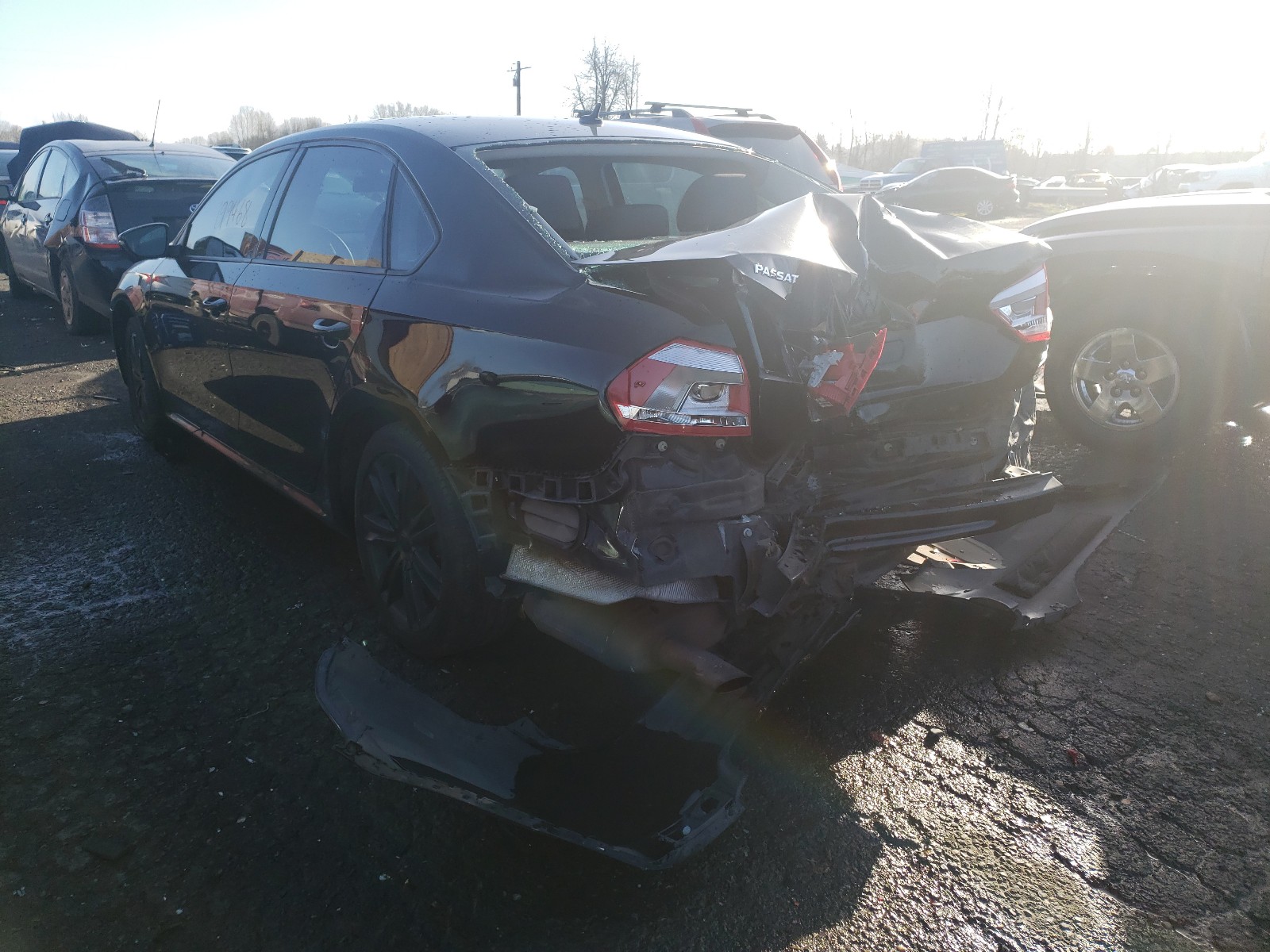 Photo 3 from auction – 2012 VOLKSWAGEN PASSAT S with VIN 1VWAP7A33CC023953