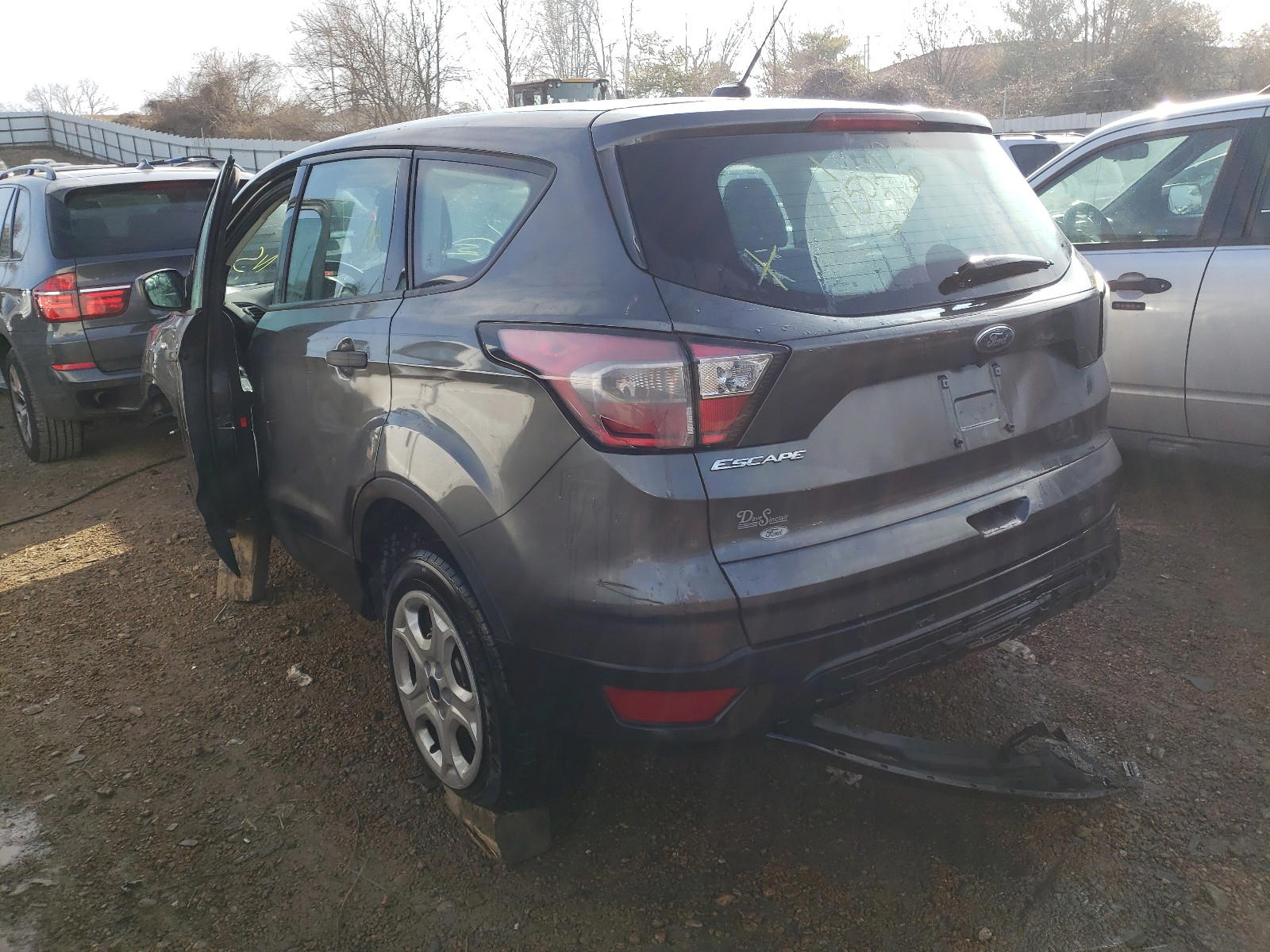 Photo 3 from auction – 2017 FORD ESCAPE S with VIN 1FMCU0F79HUC49628