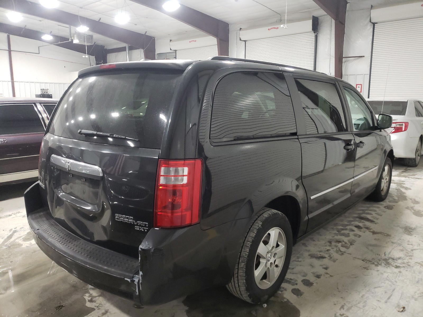 Photo 4 from auction – 2010 DODGE GRAND CARA with VIN 2D4RN5D18AR349183
