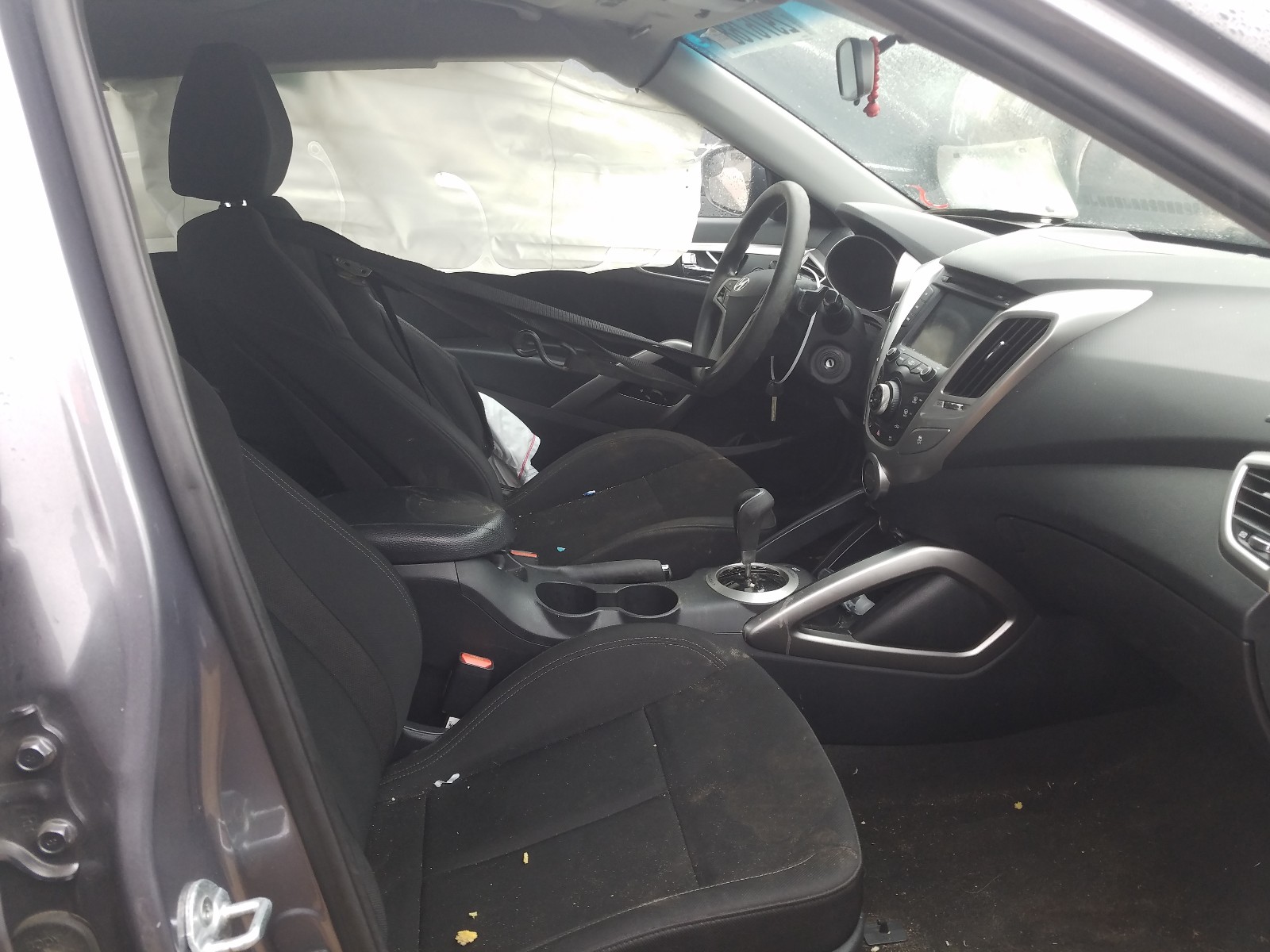 Zdjęcie 5 z aukcji – 2015 HYUNDAI VELOSTER z VIN KMHTC6AD8FU226969