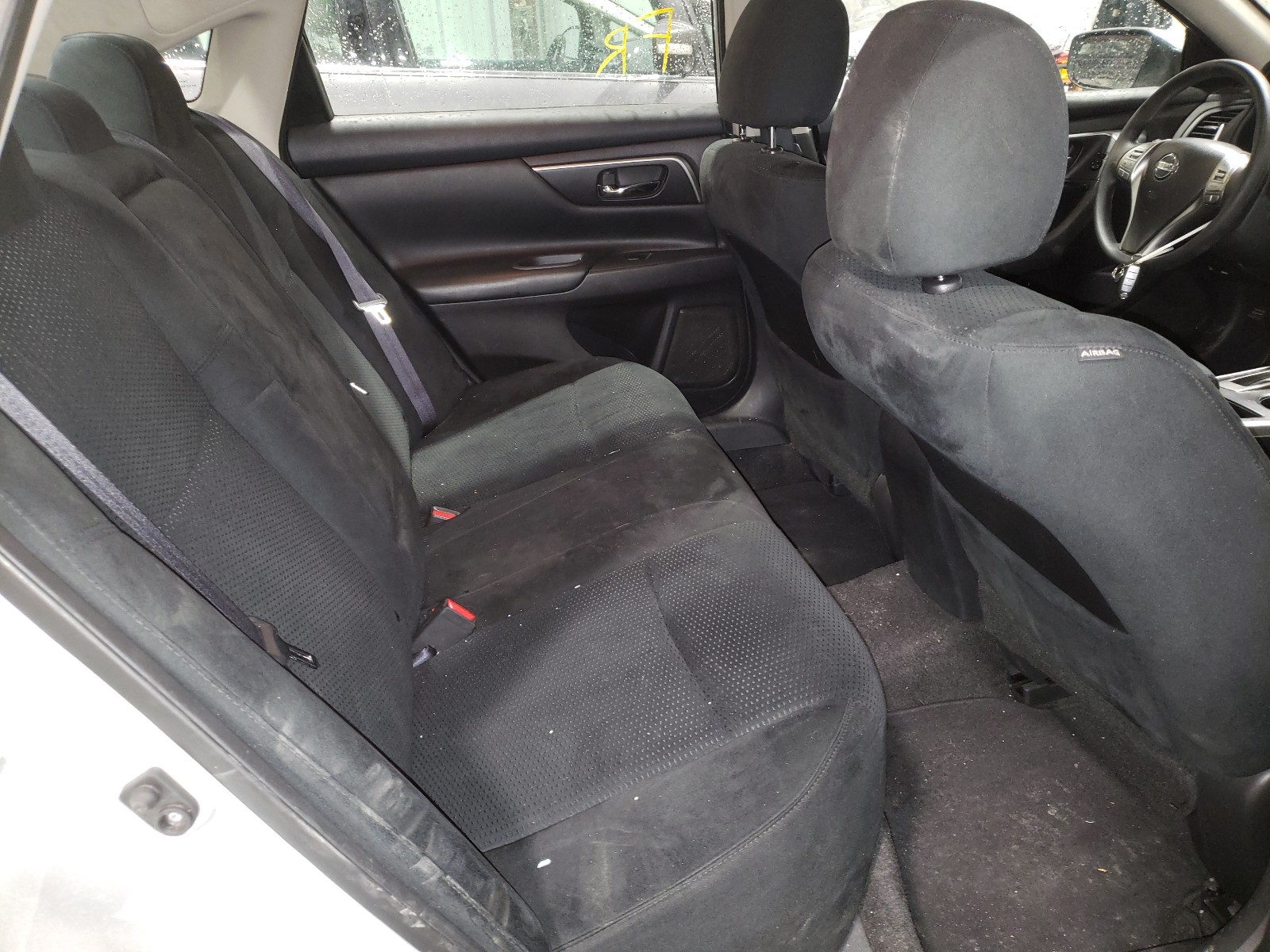 Photo 6 from auction – 2015 NISSAN ALTIMA 2.5 with VIN 1N4AL3AP8FC450937
