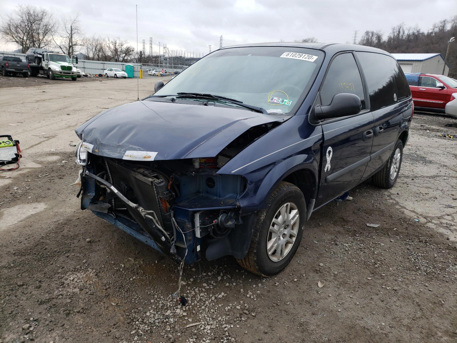 Photo 2 from auction – 2006 DODGE CARAVAN SE with VIN 1D4GP25B36B682128