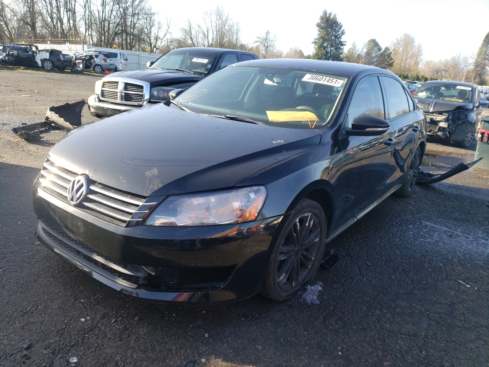 Photo 2 from auction – 2012 VOLKSWAGEN PASSAT S with VIN 1VWAP7A33CC023953