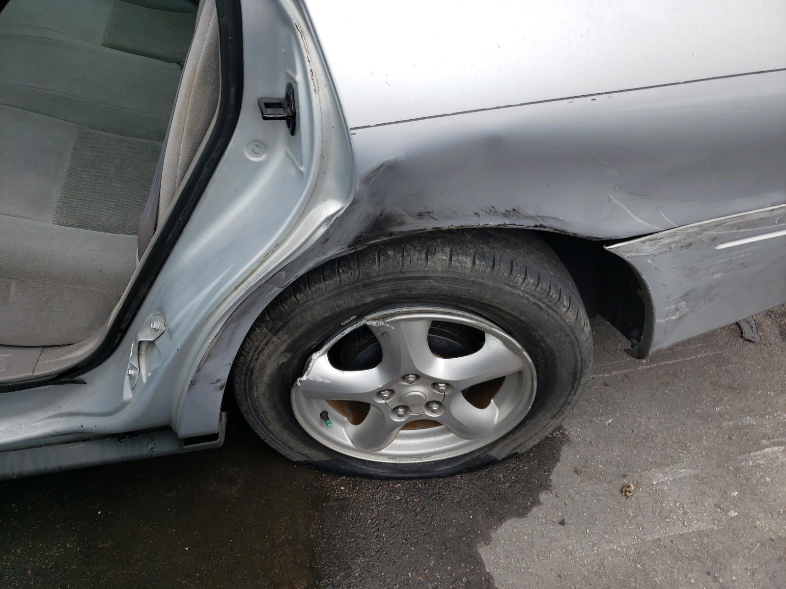 Photo 9 from auction – 2003 FORD TAURUS SES with VIN 1FAFP55273A222584