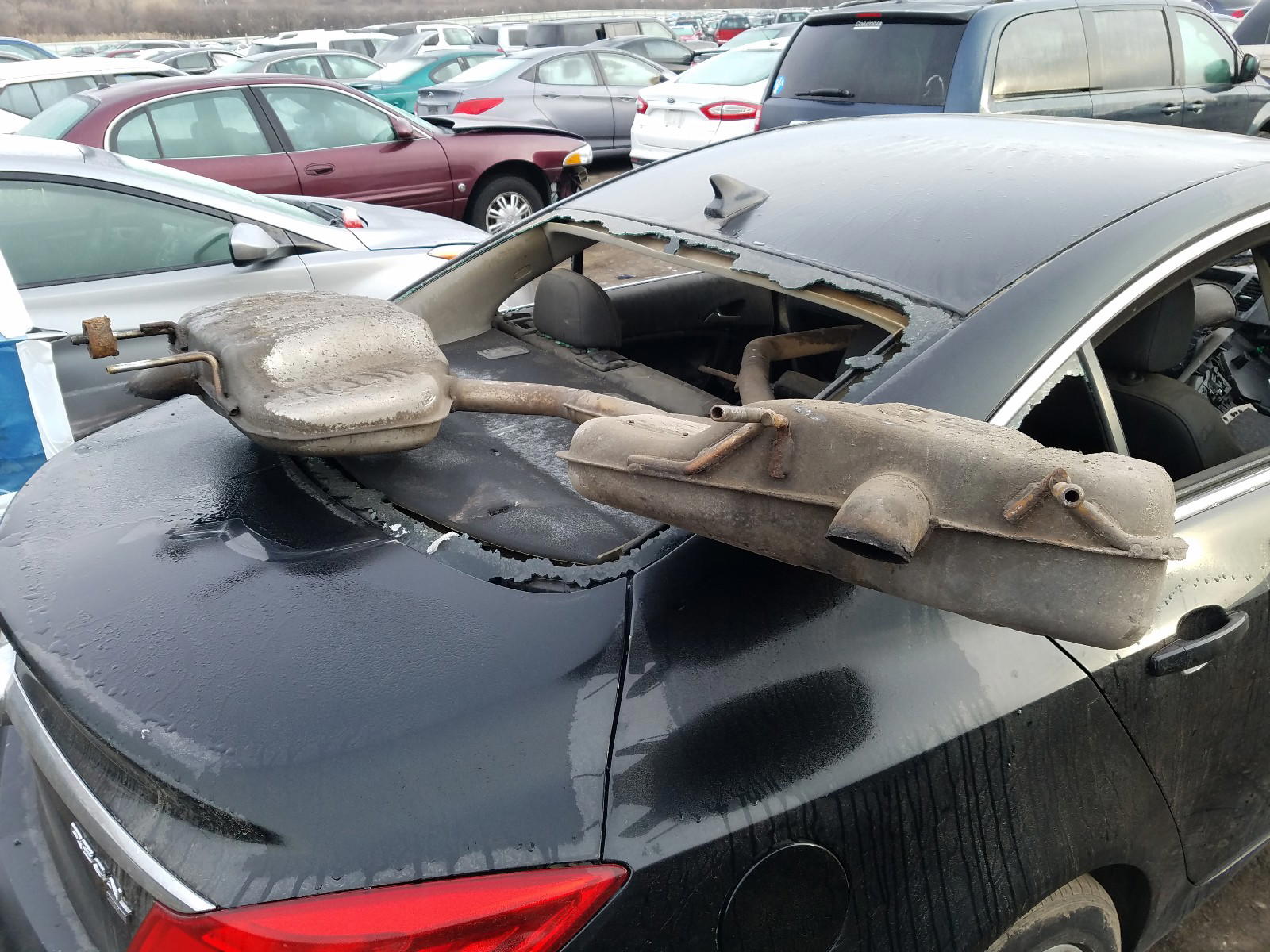 Photo 9 from auction – 2011 BUICK REGAL CXL with VIN W04GS5EC5B1010376