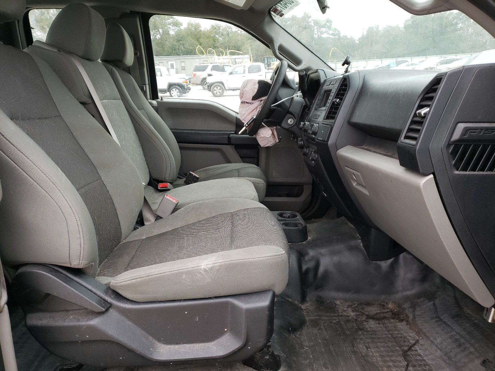 Photo 5 from auction – 2016 FORD F150 SUPER with VIN 1FTEX1EP5GFD35114