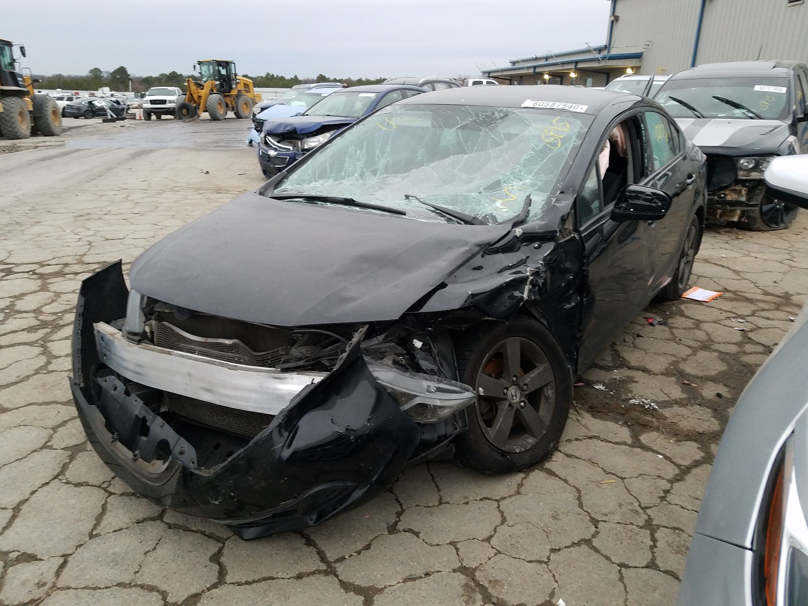 Zdjęcie 2 z aukcji – 2015 HONDA CIVIC LX z VIN 19XFB2F56FE094050