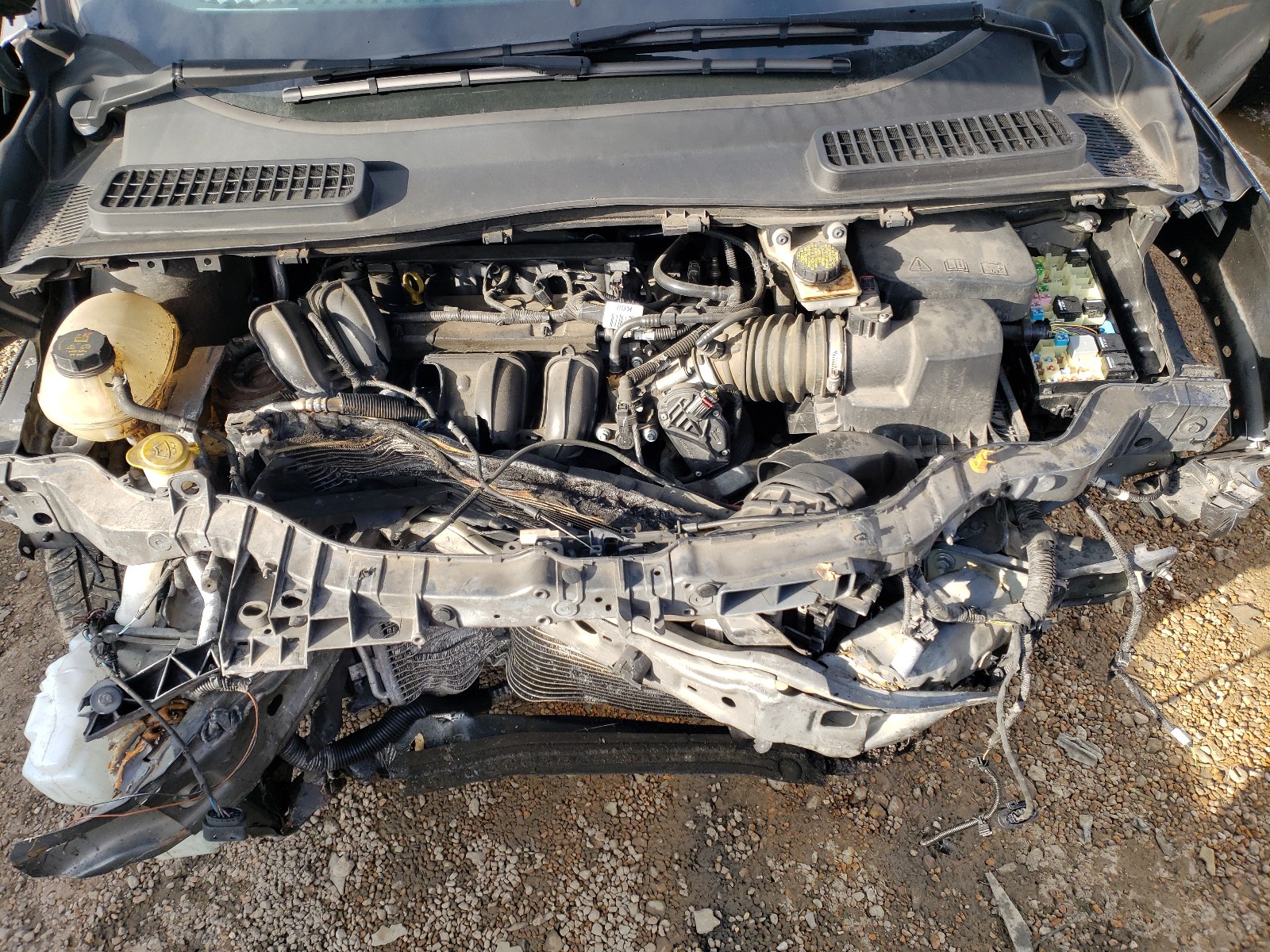 Foto 7 de la subasta – 2017 FORD ESCAPE S con VIN 1FMCU0F79HUC49628