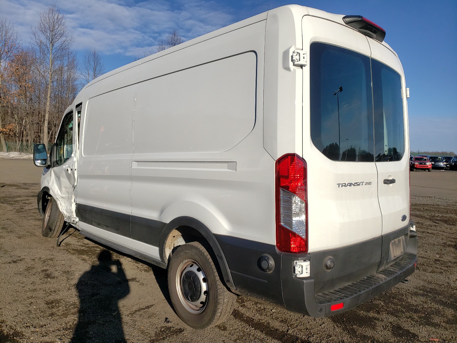 Photo 3 from auction – 2020 FORD TRANSIT T- with VIN 1FTBR1C88LKA44424