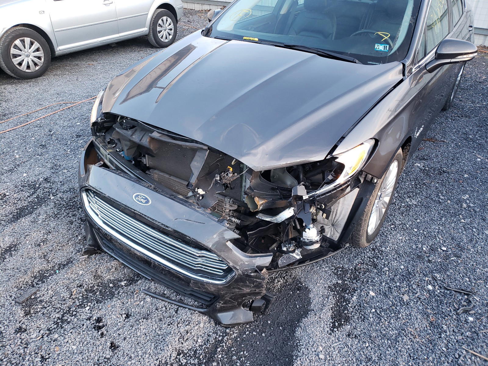 Photo 9 from auction – 2016 FORD FUSION SE with VIN 3FA6P0LU3GR169501