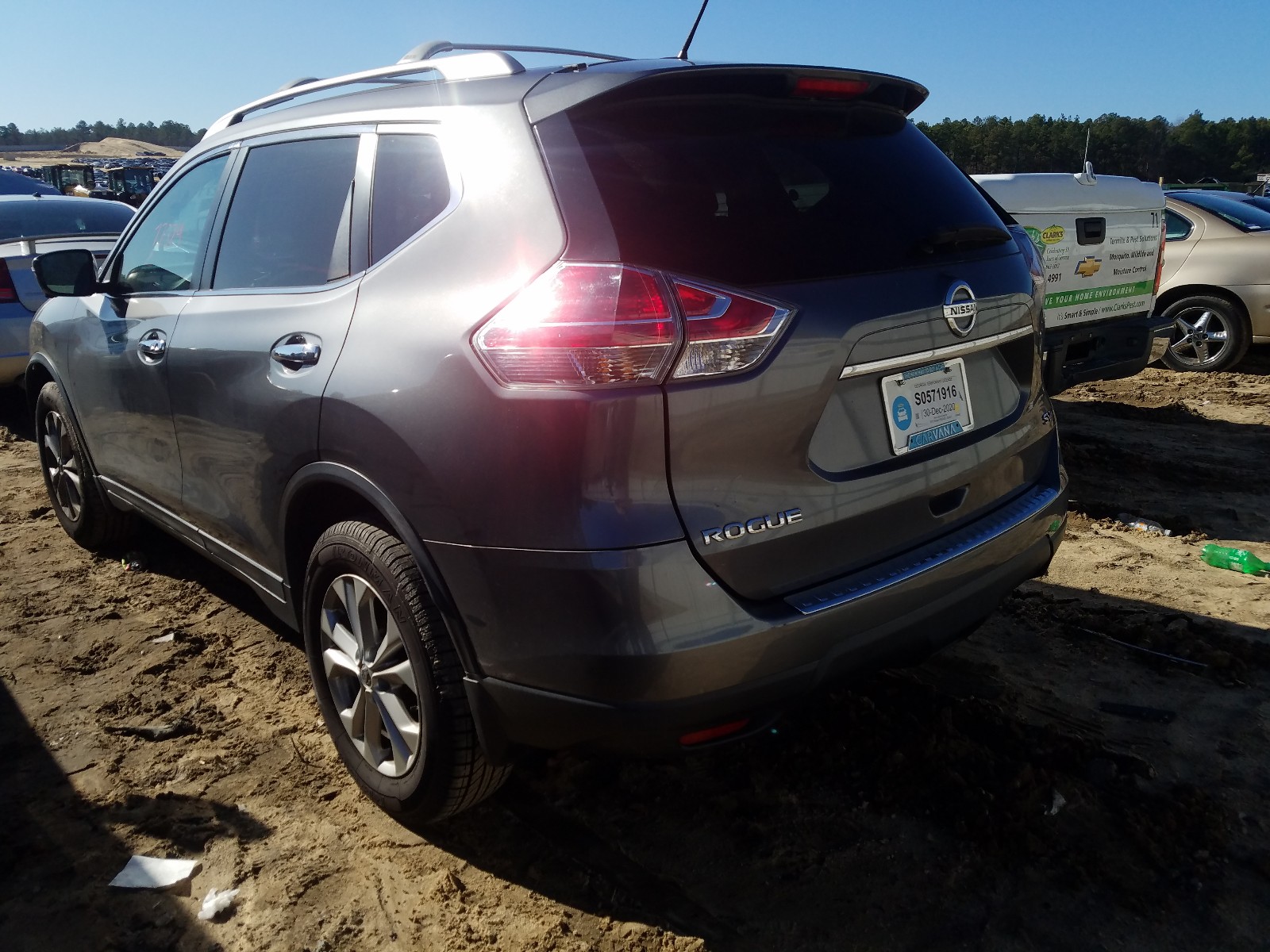 Photo 3 from auction – 2015 NISSAN ROGUE S with VIN 5N1AT2MT6FC906748