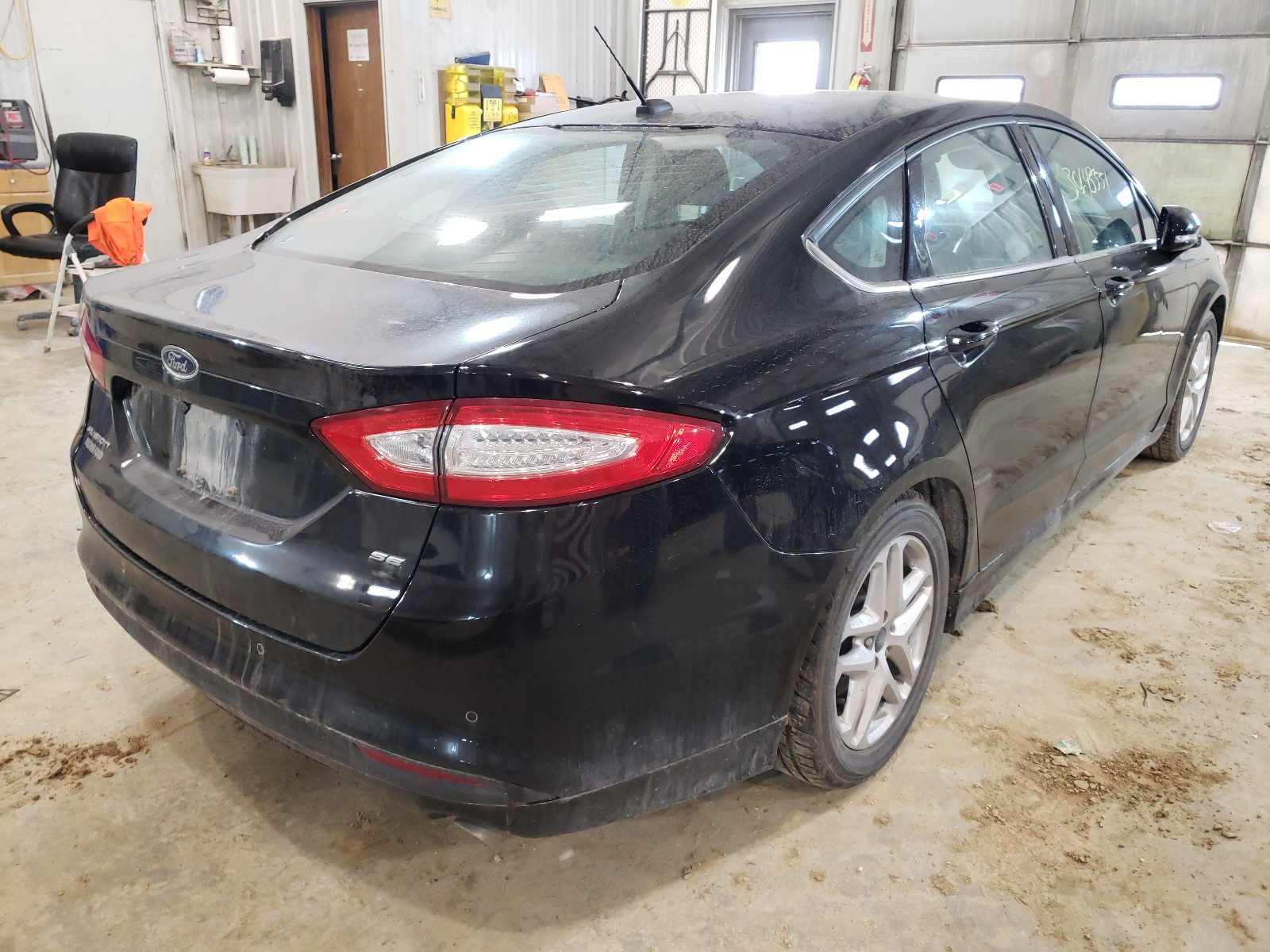 Photo 4 from auction – 2016 FORD FUSION SE with VIN 1FA6P0H73G5113726