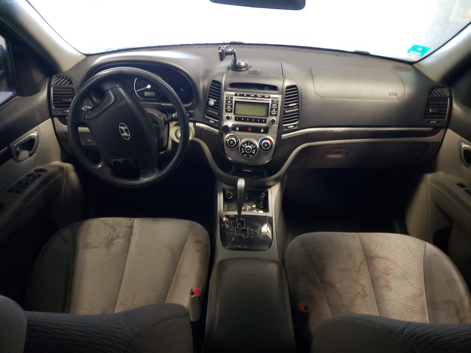 Photo 9 from auction – 2009 HYUNDAI SANTA FE G with VIN 5NMSG13D29H323567