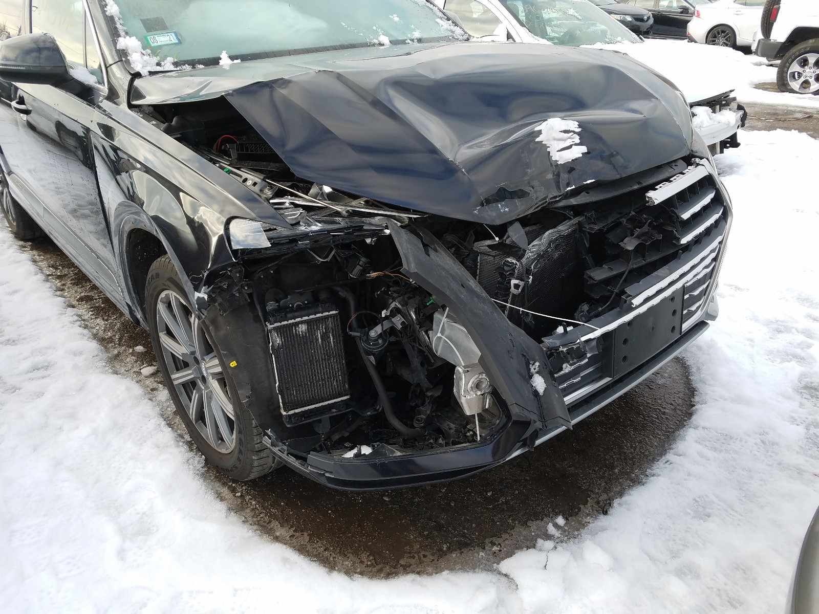 Photo 9 from auction – 2018 AUDI Q7 PRESTIG with VIN WA1VAAF7XJD031712