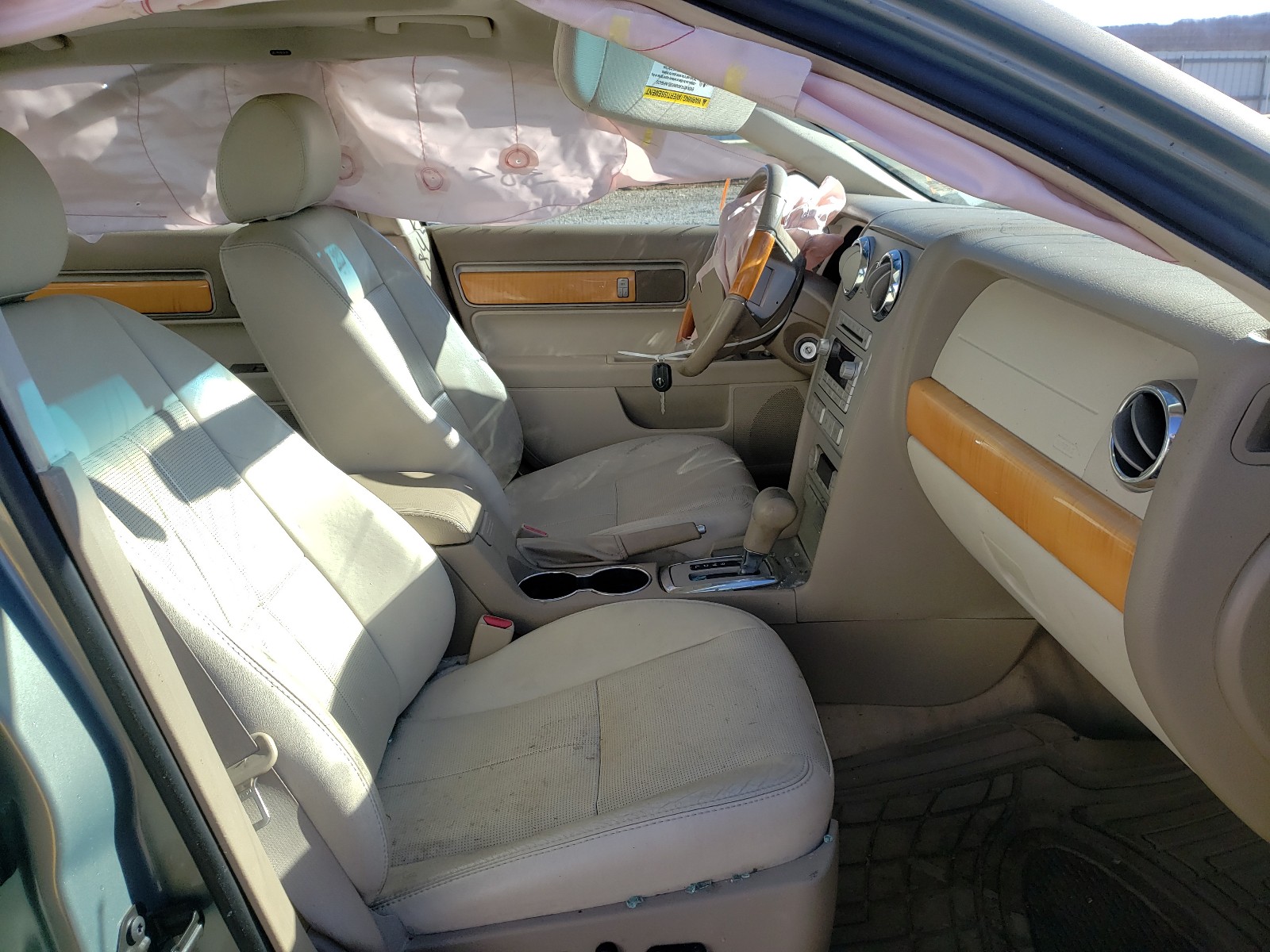 Photo 5 from auction – 2008 LINCOLN MKZ with VIN 3LNHM28T68R655515