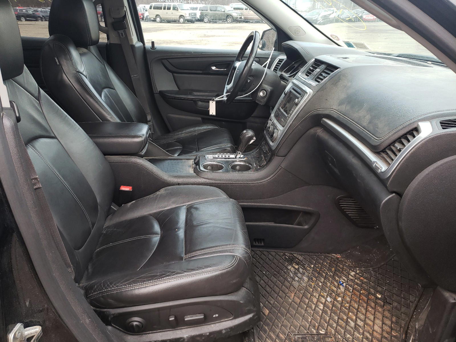Photo 5 from auction – 2015 GMC ACADIA SLT with VIN 1GKKVRKD7FJ294566