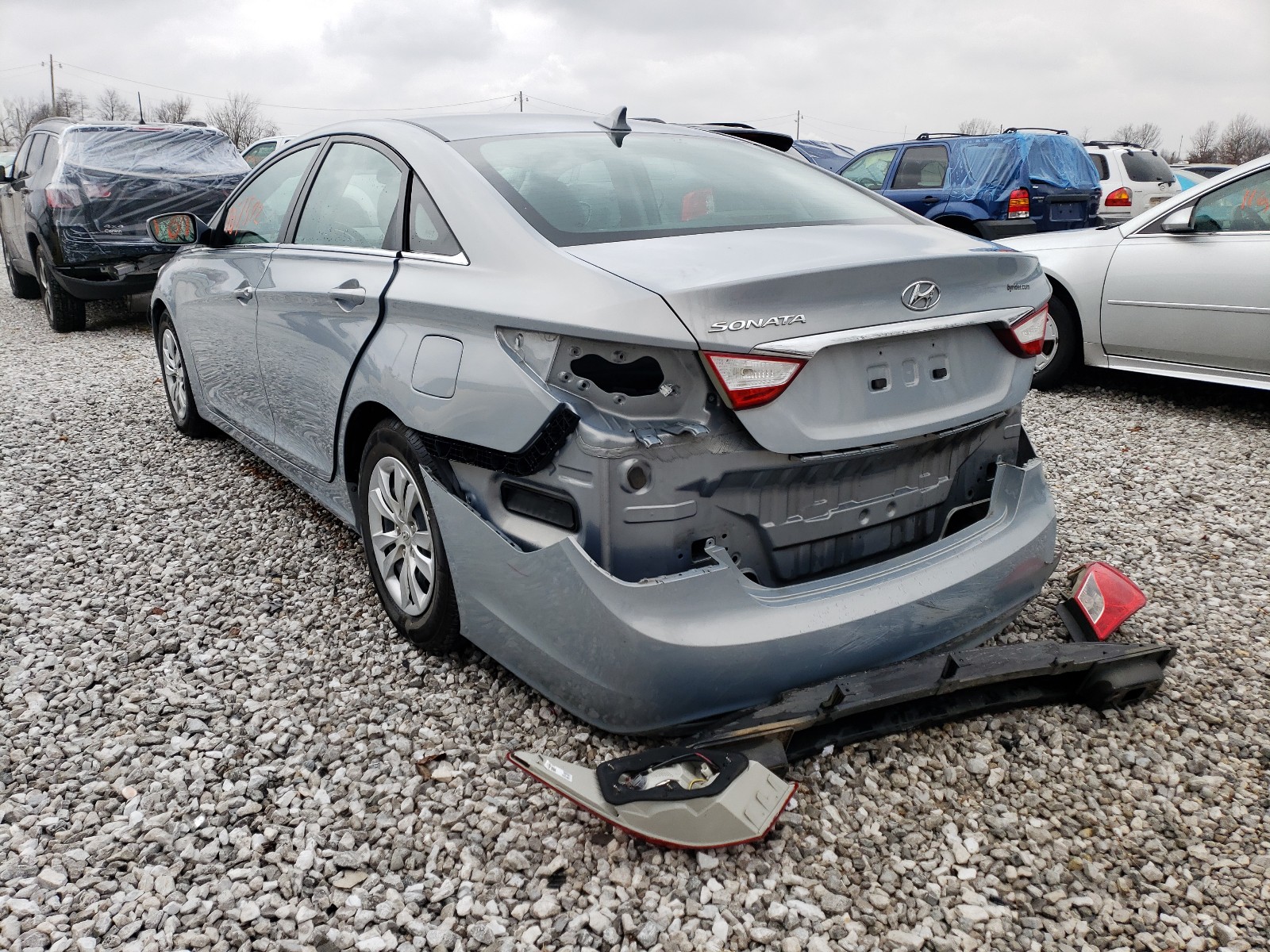 Photo 3 from auction – 2011 HYUNDAI SONATA GLS with VIN 5NPEB4AC5BH088579