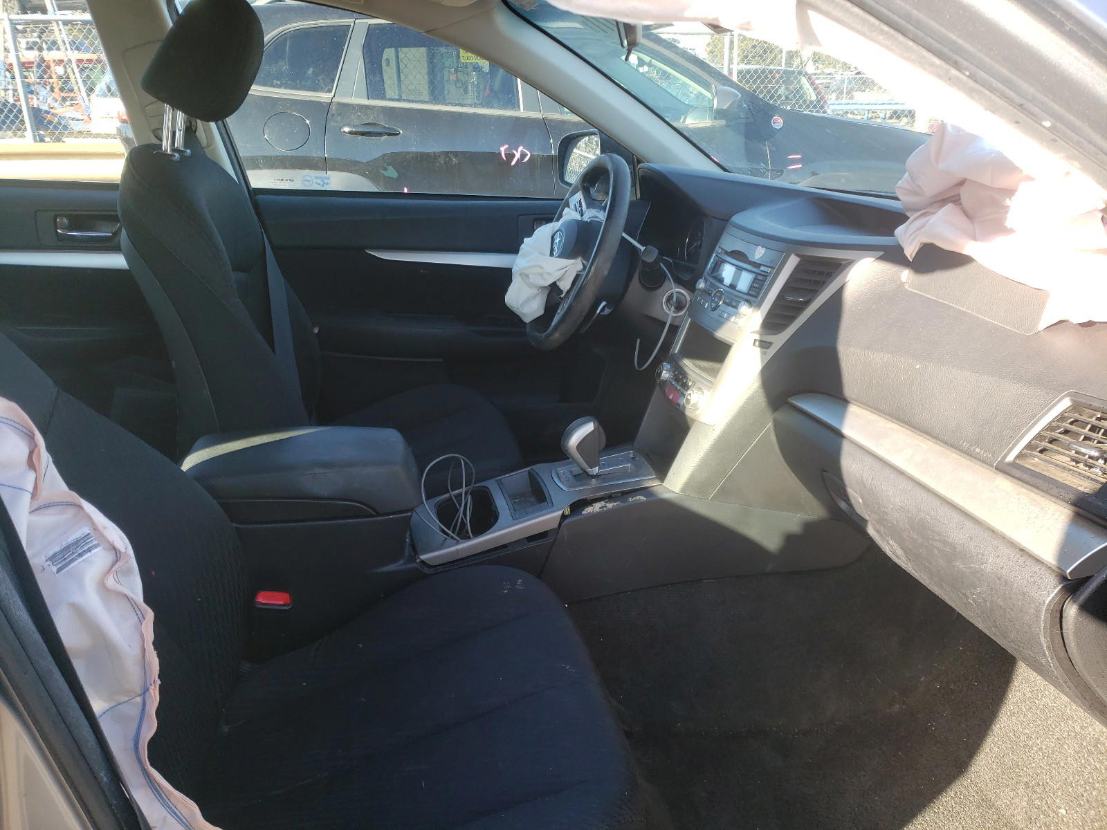 Photo 5 from auction – 2011 SUBARU OUTBACK 2. with VIN 4S4BRCACXB3438031