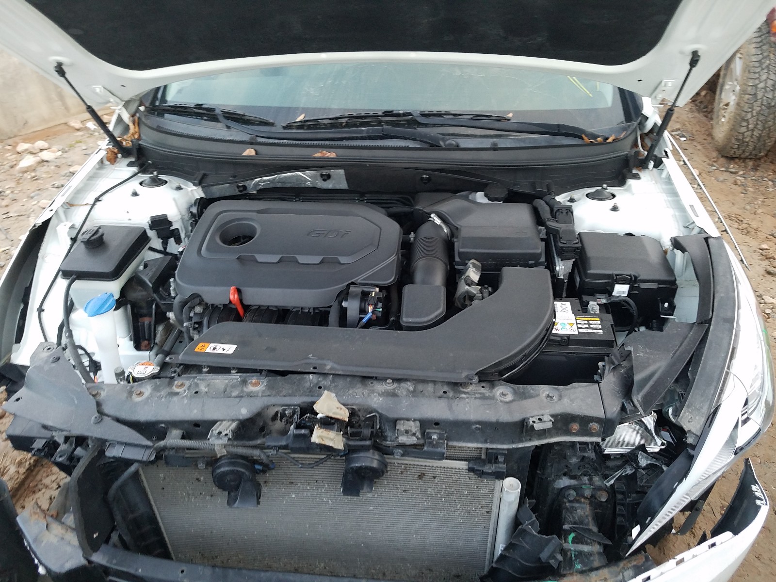 Photo 7 from auction – 2016 HYUNDAI SONATA SE with VIN 5NPE24AF1GH366122