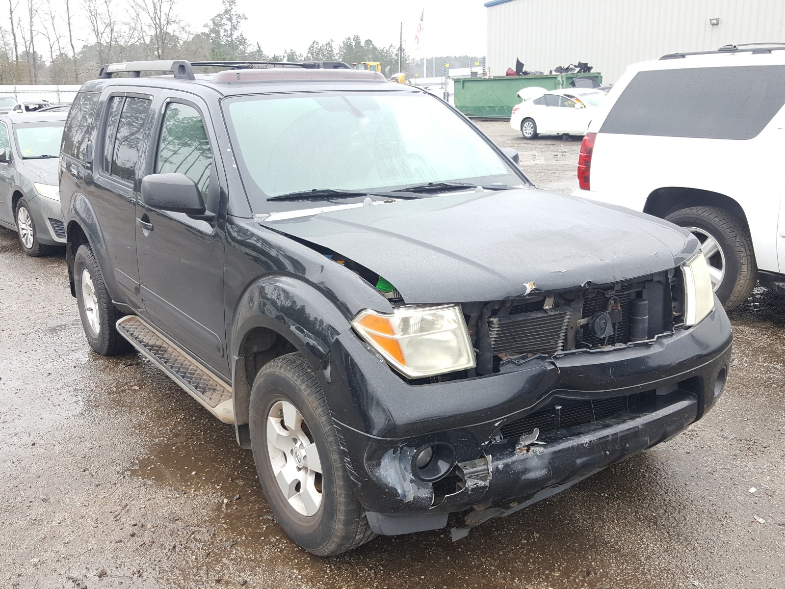 NISSAN PATHFINDER 2005 with VIN 5N1AR18W85C785653 - Photo from auction