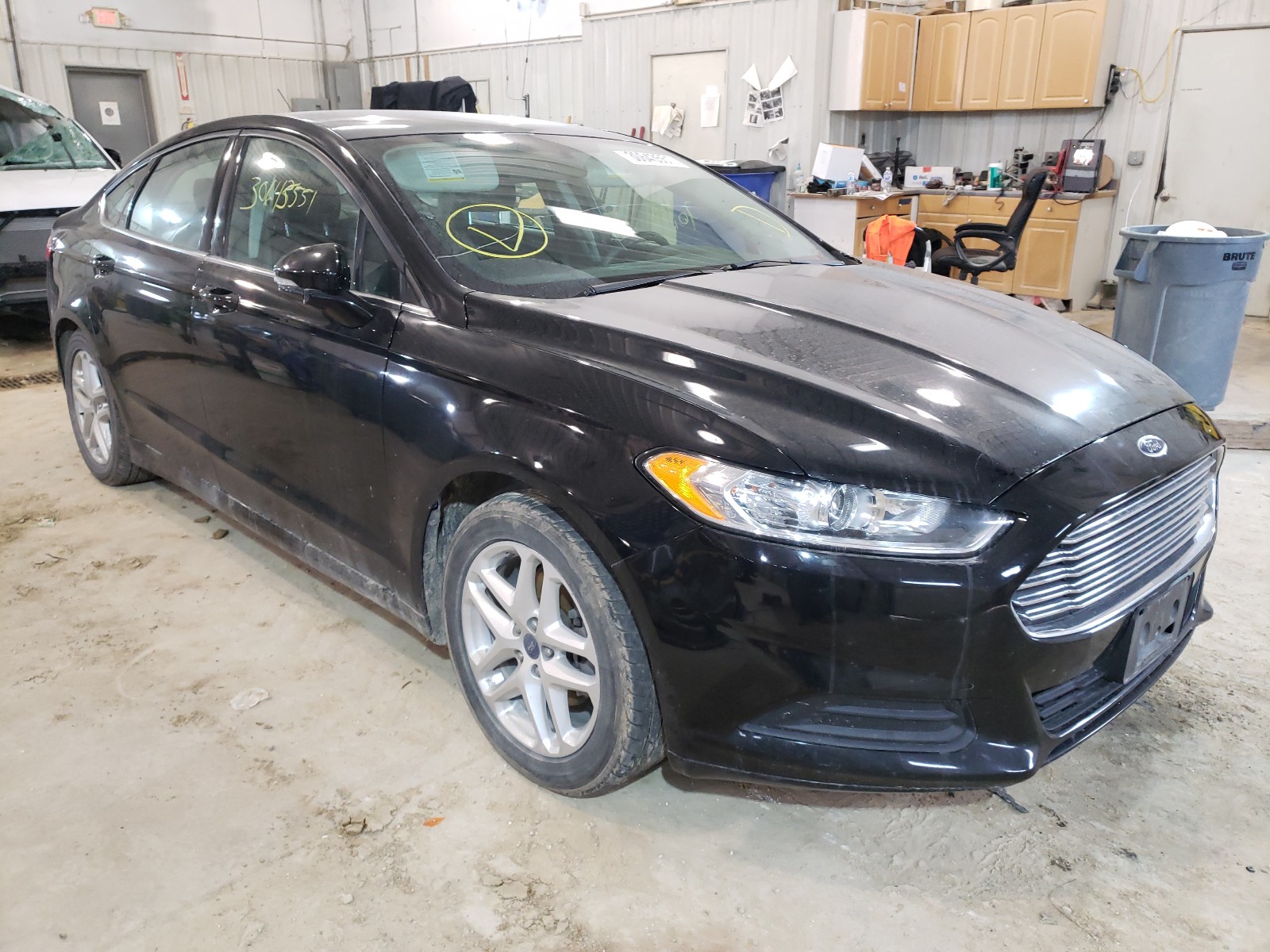 FORD FUSION SE 2016 with VIN 1FA6P0H73G5113726 - Photo from auction