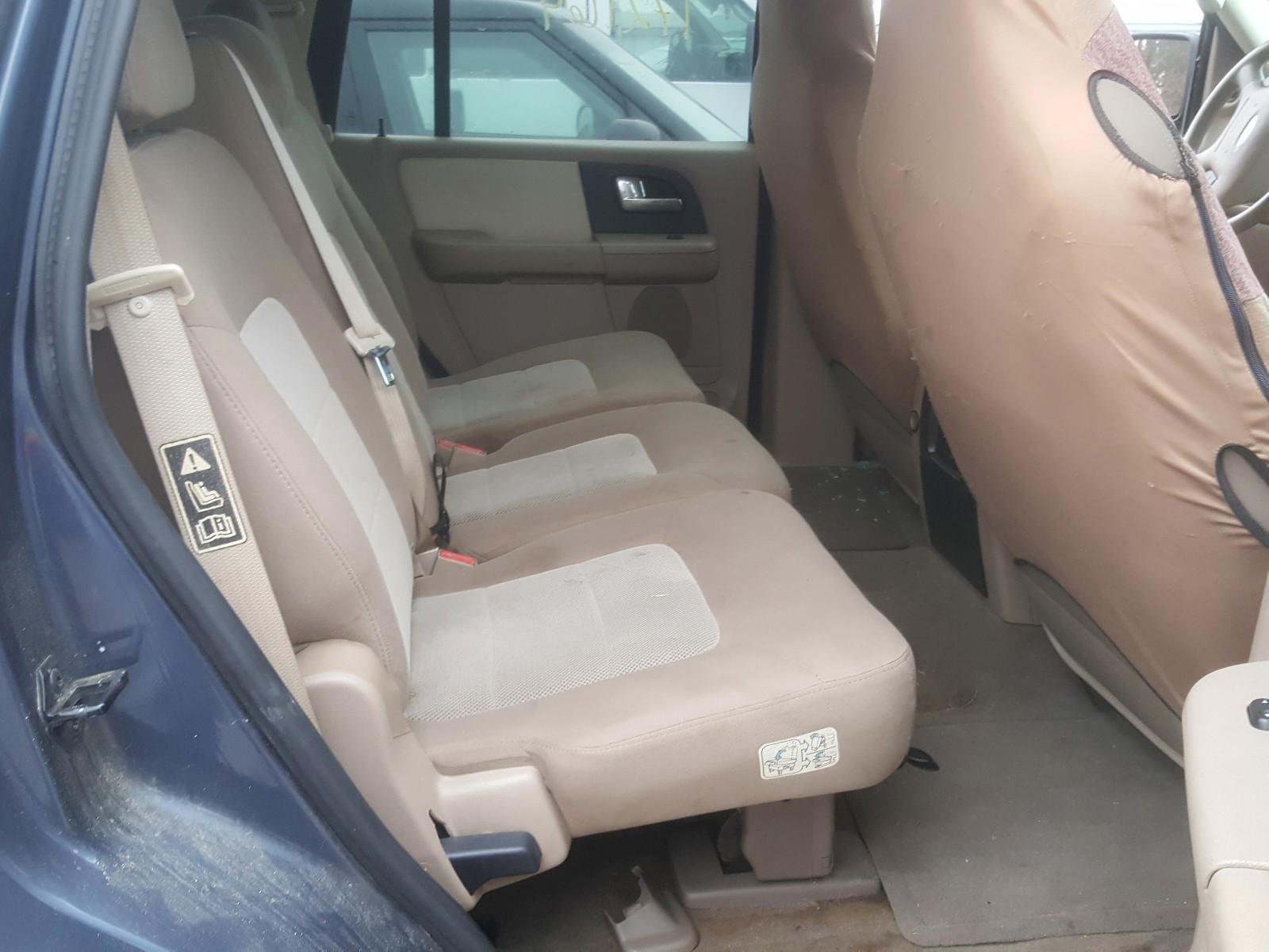 Photo 6 from auction – 2003 FORD EXPEDITION with VIN 1FMPU16L43LA12127