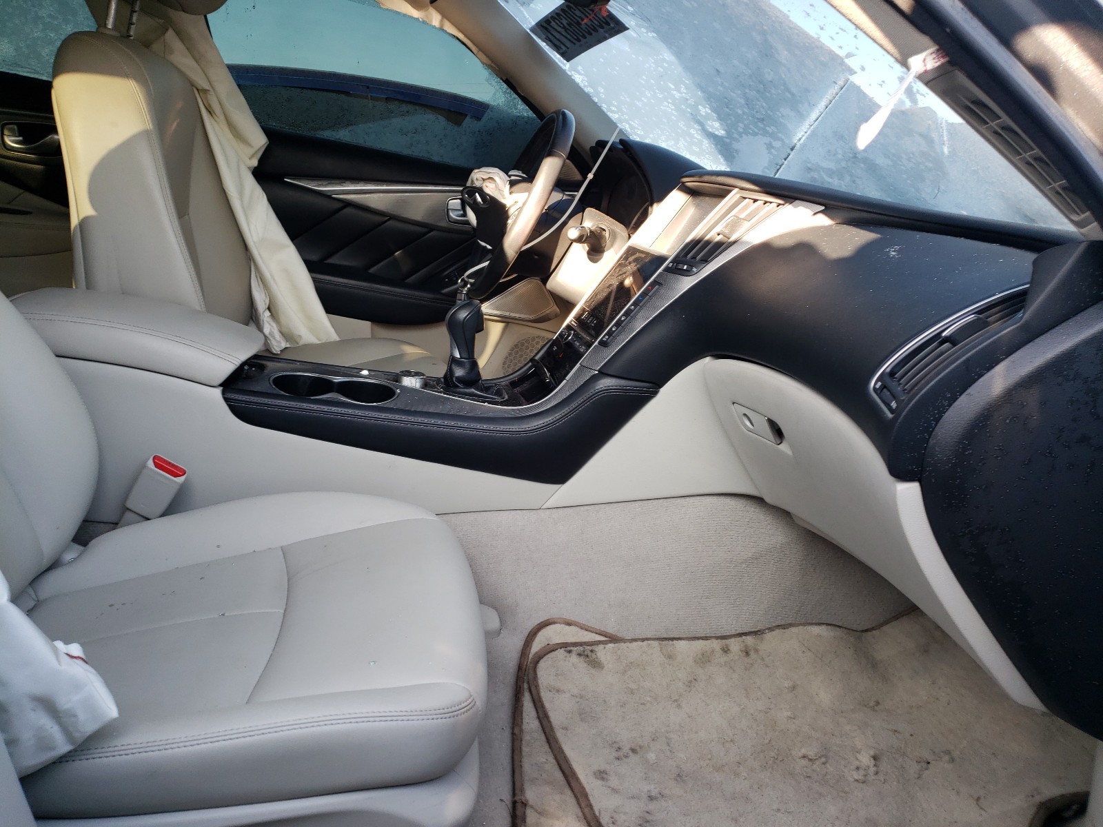 Photo 5 from auction – 2017 INFINITI Q50 PREMIU with VIN JN1EV7AP7HM733567