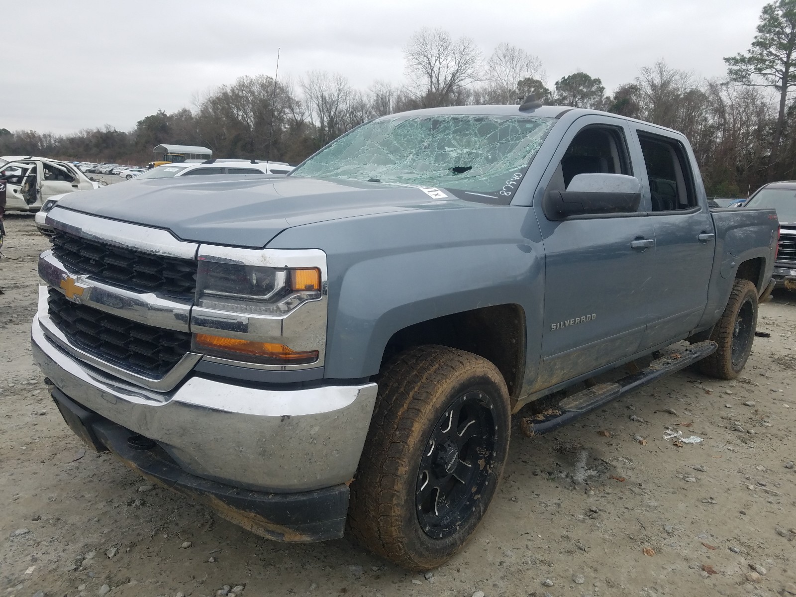 Zdjęcie 2 z aukcji – 2016 CHEVROLET SILVERADO z VIN 3GCUKREC0GG141109