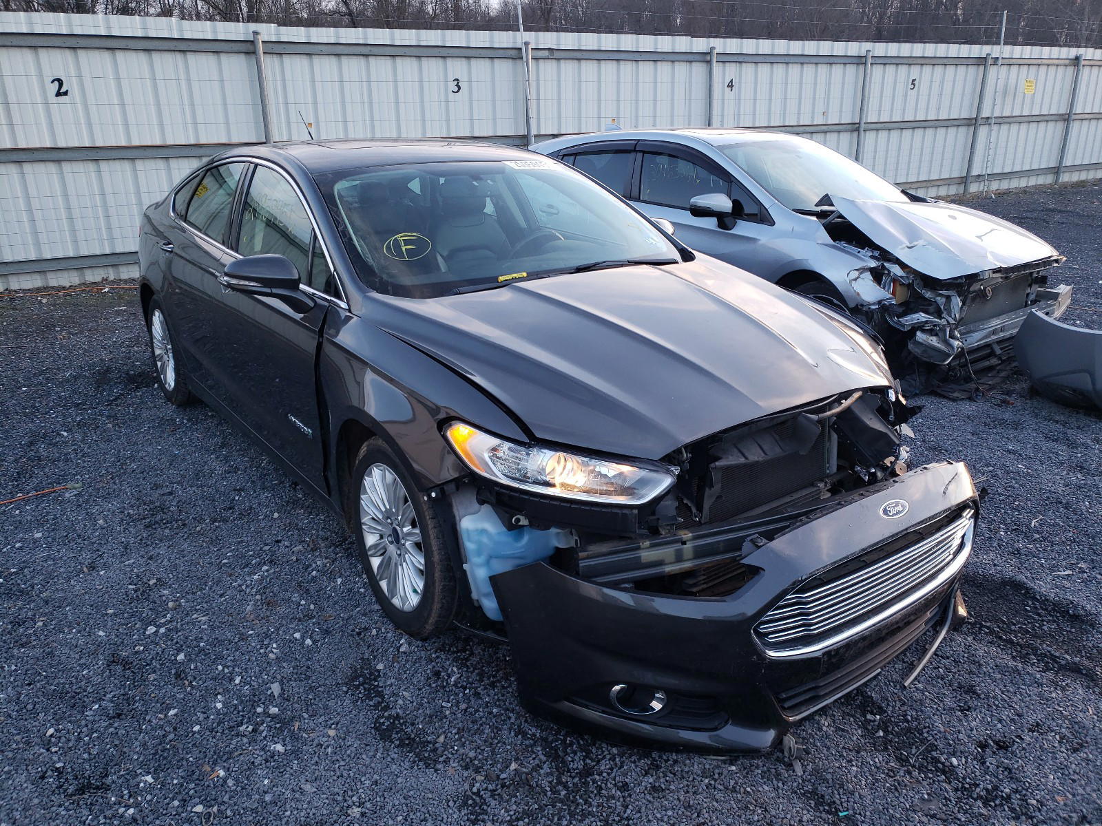 FORD FUSION SE 2016 with VIN 3FA6P0LU3GR169501 - Photo from auction