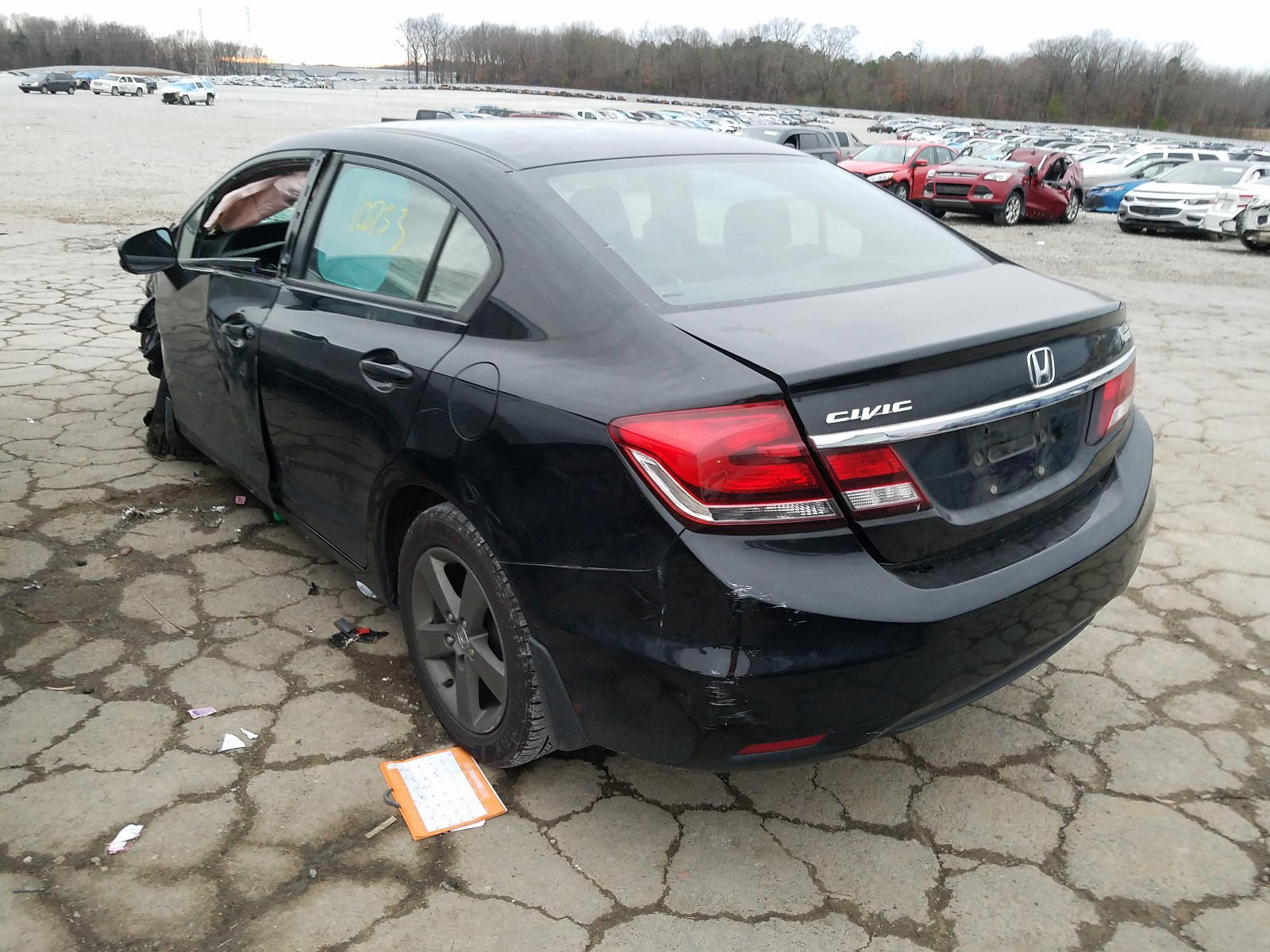 Photo 3 from auction – 2015 HONDA CIVIC LX with VIN 19XFB2F56FE094050