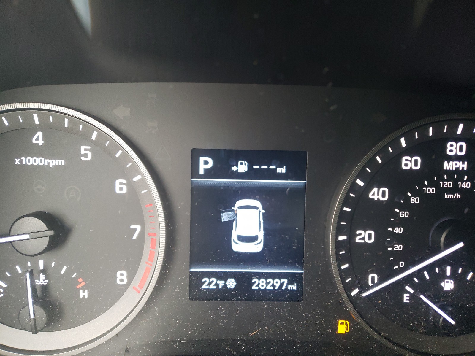 Photo 8 from auction – 2019 HYUNDAI TUCSON SE with VIN KM8J2CA4XKU979728