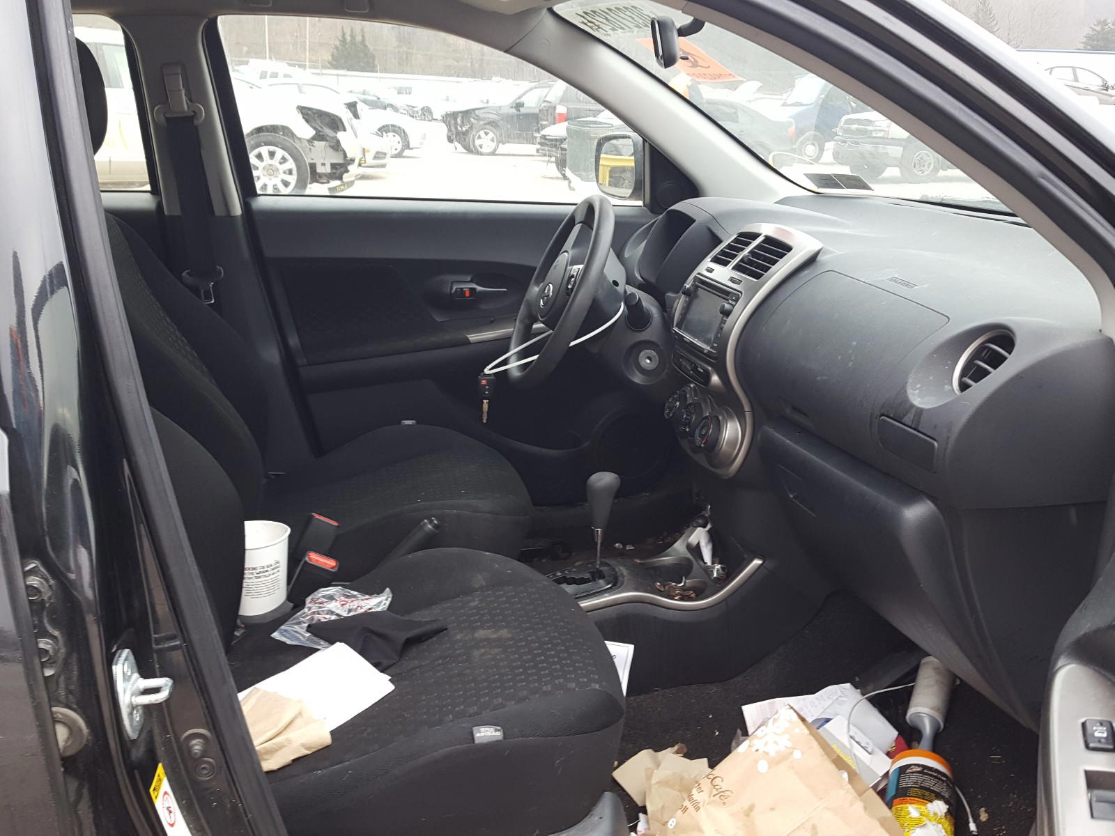 Photo 5 from auction – 2014 SCION XD with VIN JTKKUPB46E1043287