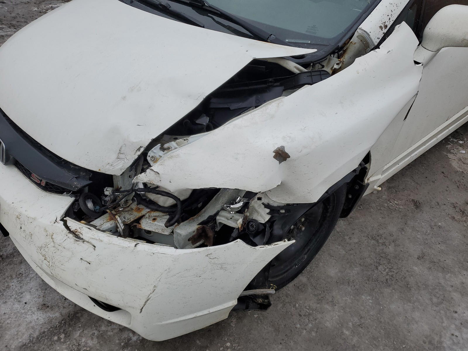 Photo 9 from auction – 2010 HONDA CIVIC SI with VIN 2HGFA5E52AH200076