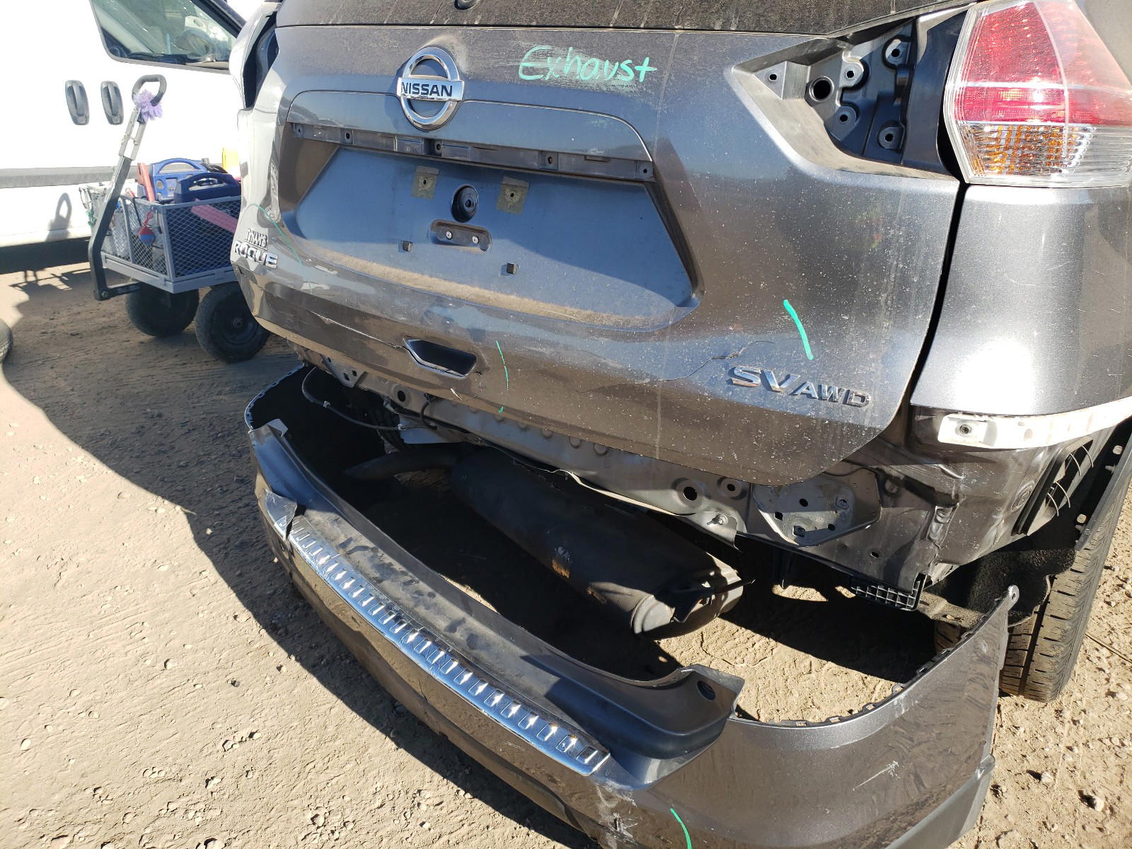 Photo 9 from auction – 2016 NISSAN ROGUE S with VIN KNMAT2MV3GP633493