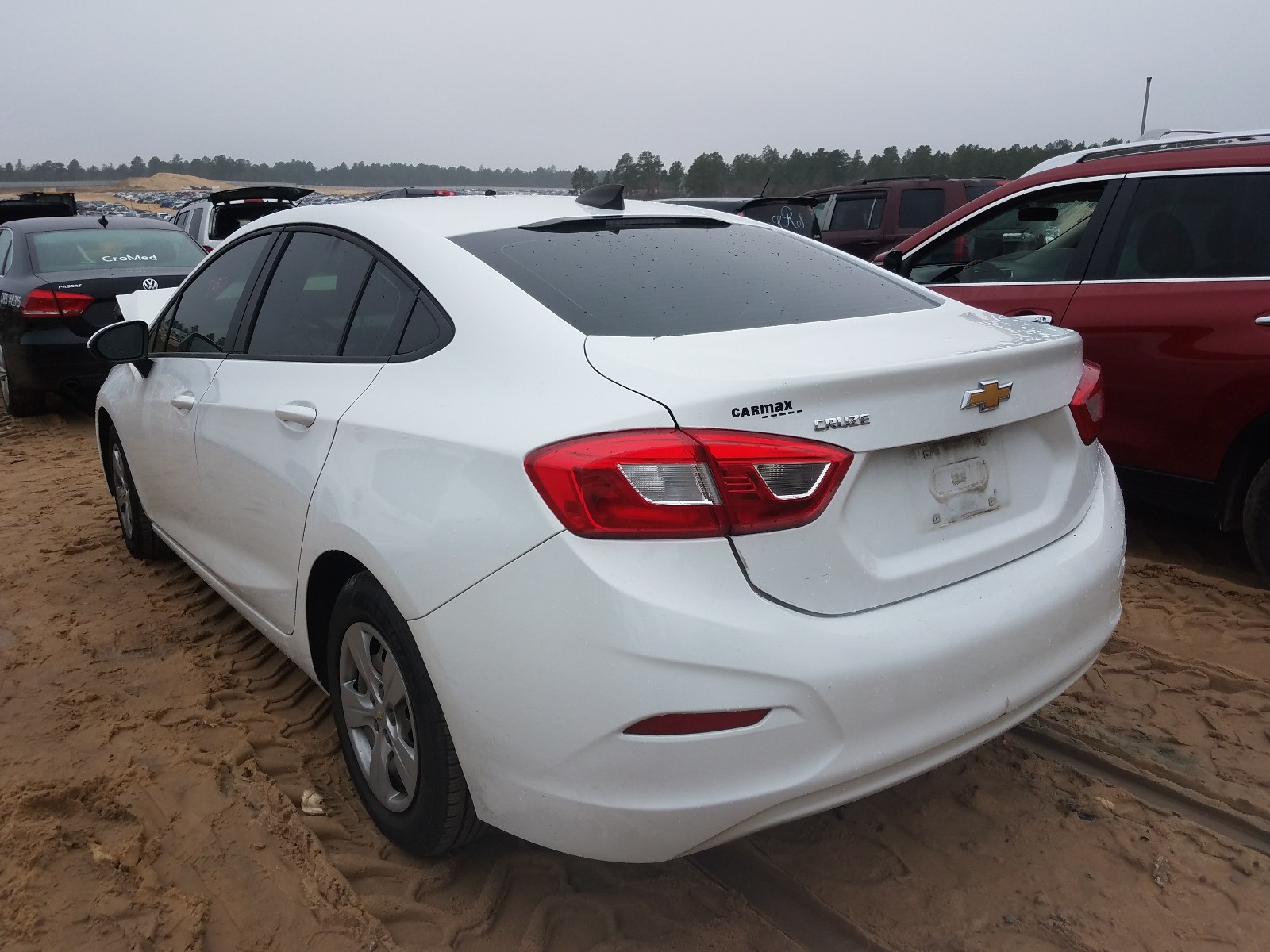 Photo 3 from auction – 2017 CHEVROLET CRUZE LS with VIN 1G1BC5SM6H7225967