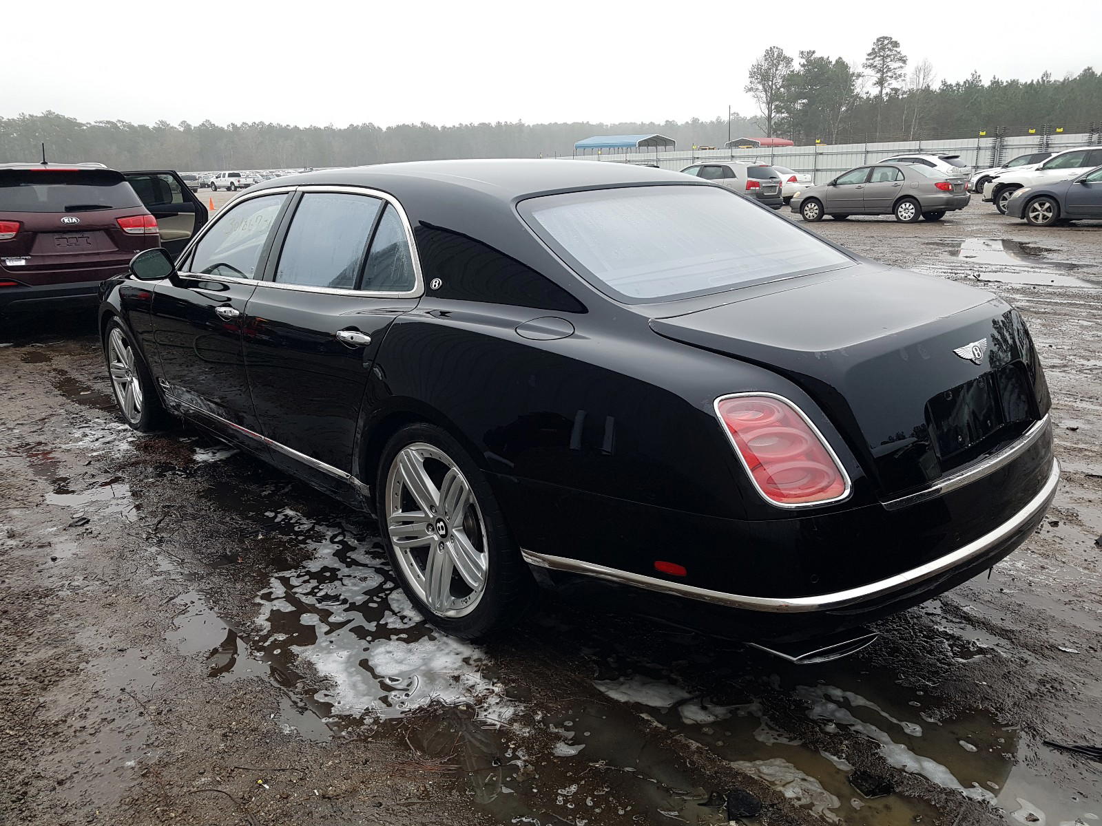 Photo 3 from auction – 2014 BENTLEY MULSANNE with VIN SCBBB7ZH2EC019792
