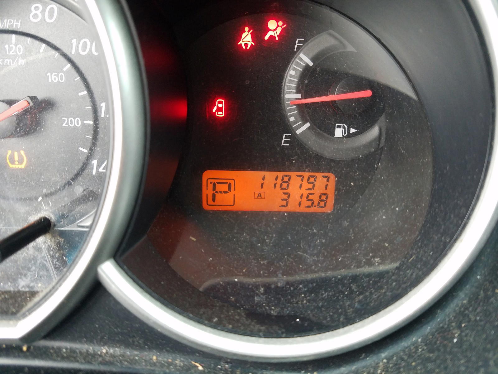 Photo 8 from auction – 2011 NISSAN VERSA with VIN 3N1BC1CP8BL370300