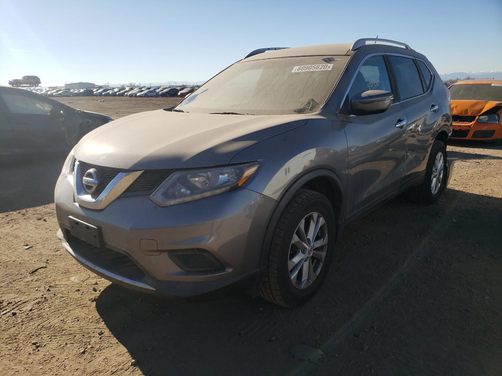 Photo 2 from auction – 2016 NISSAN ROGUE S with VIN KNMAT2MV3GP633493