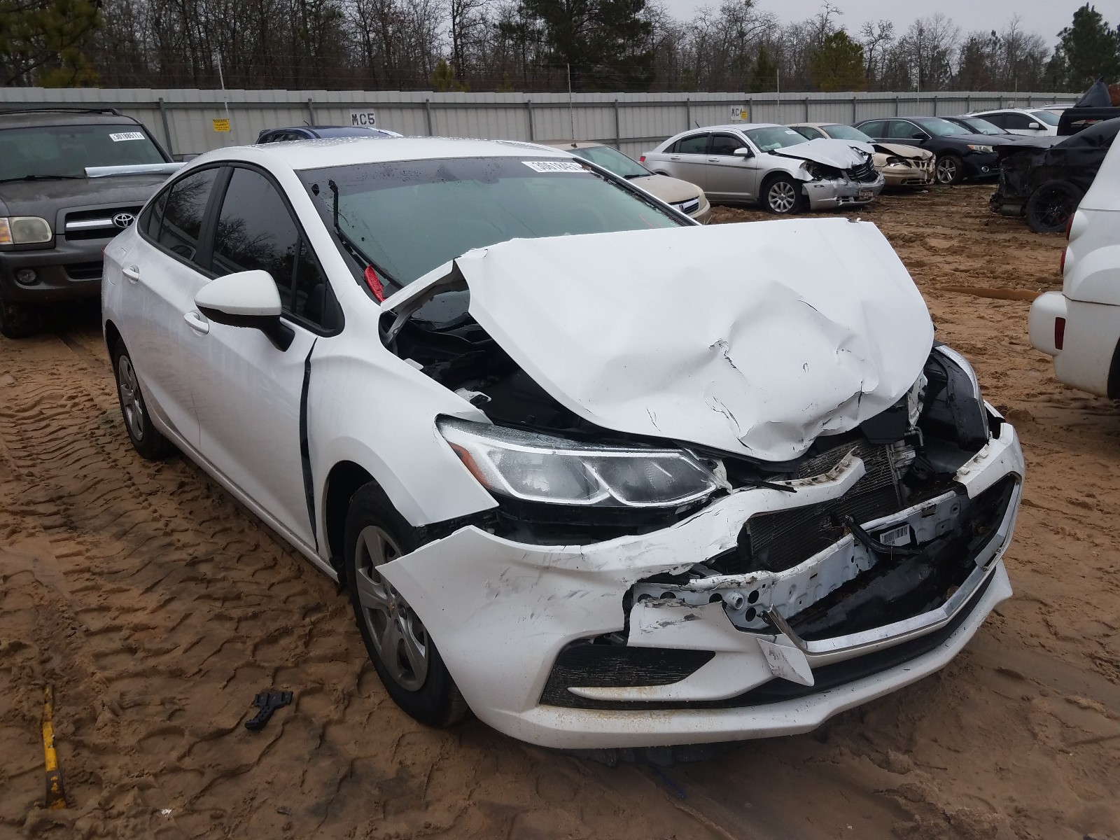 CHEVROLET CRUZE LS 2017 with VIN 1G1BC5SM6H7225967 - Photo from auction