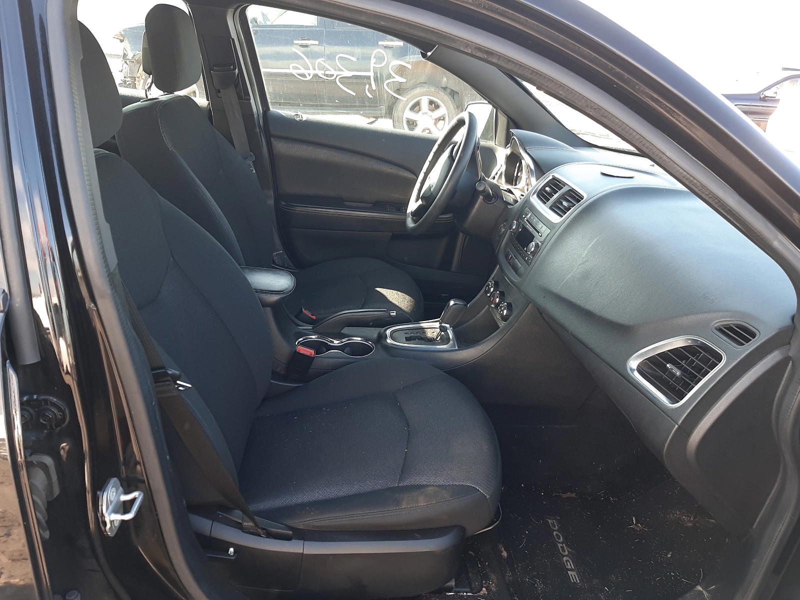 Photo 5 from auction – 2014 DODGE AVENGER SE with VIN 1C3CDZAG0EN174554